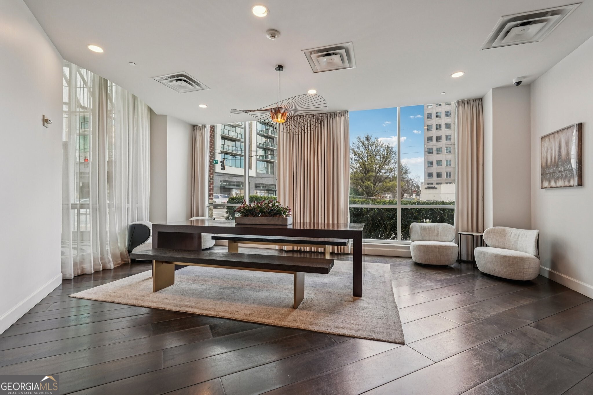 325 E Paces Ferry Road NE # 1608