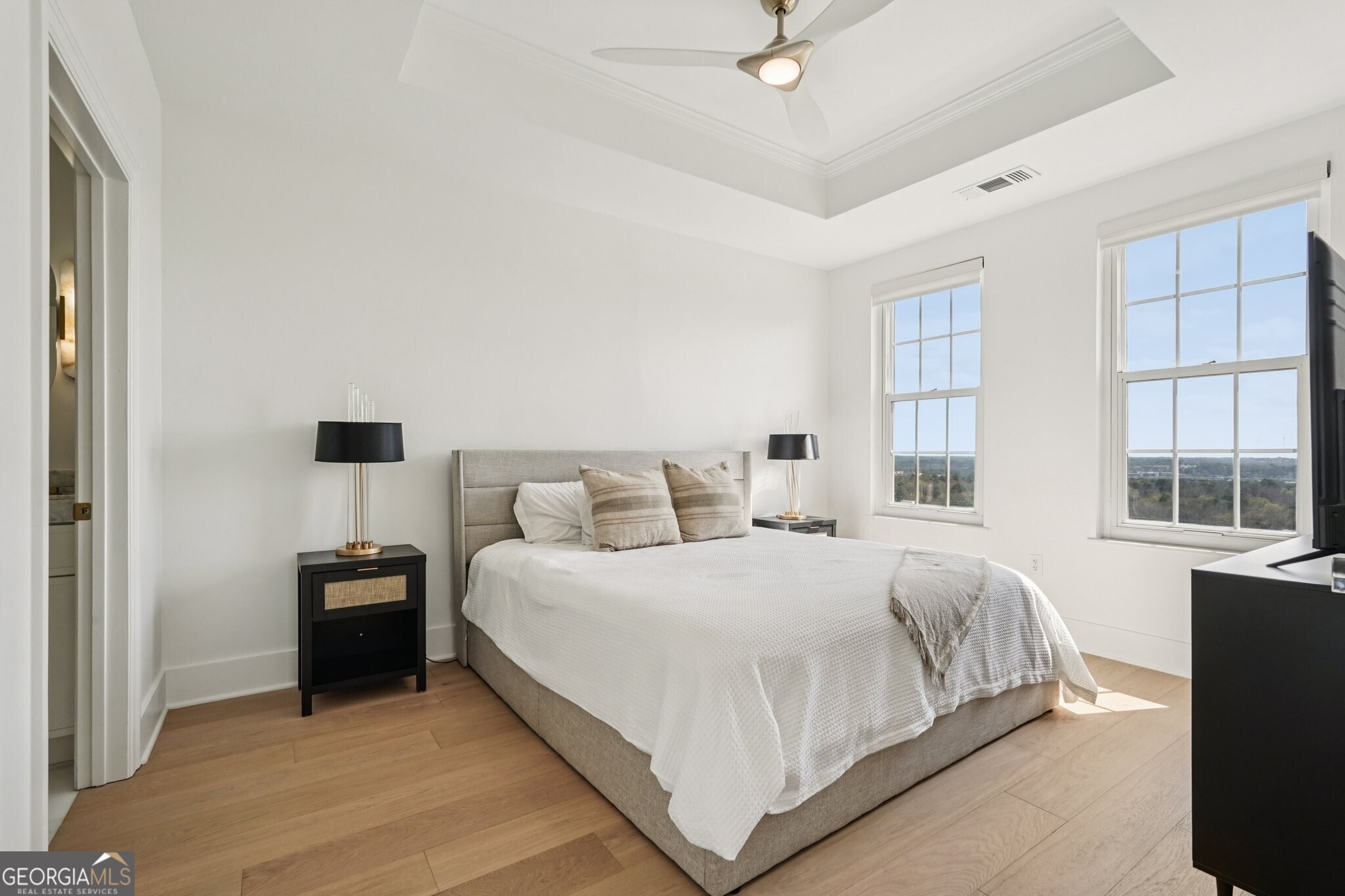 325 E Paces Ferry Road NE # 1608