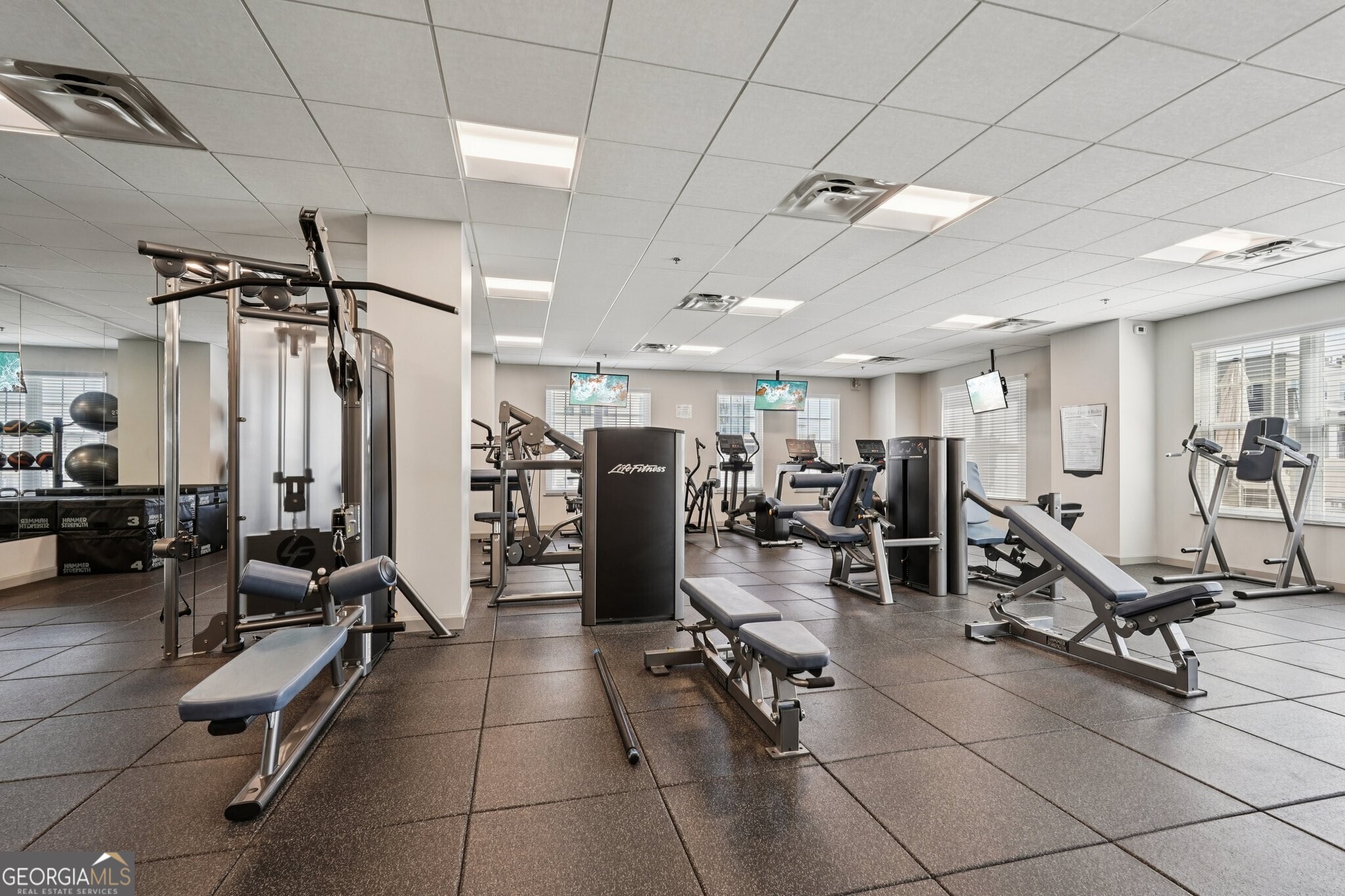 325 E Paces Ferry Road NE # 1608