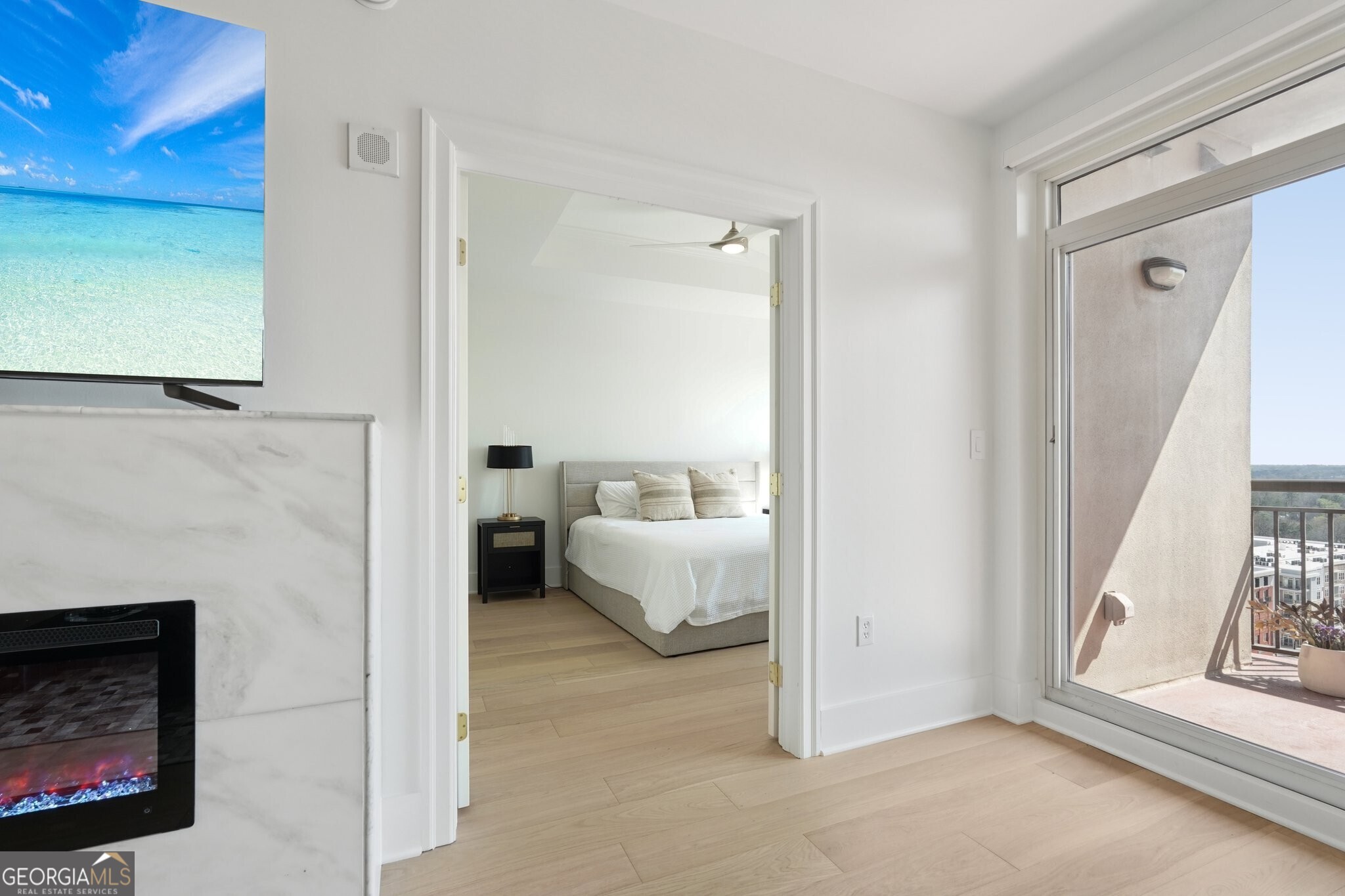 325 E Paces Ferry Road NE # 1608