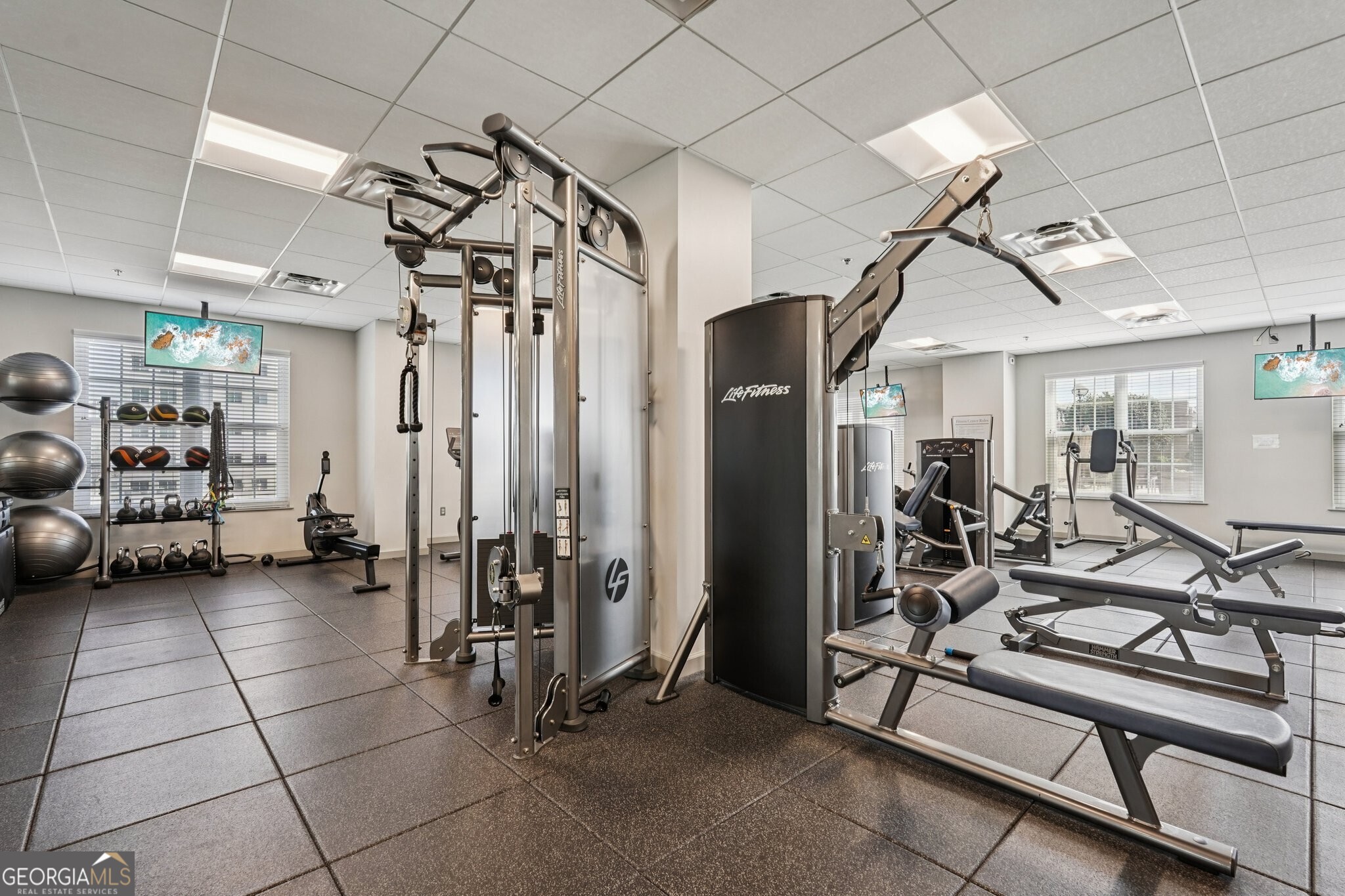 325 E Paces Ferry Road NE # 1608