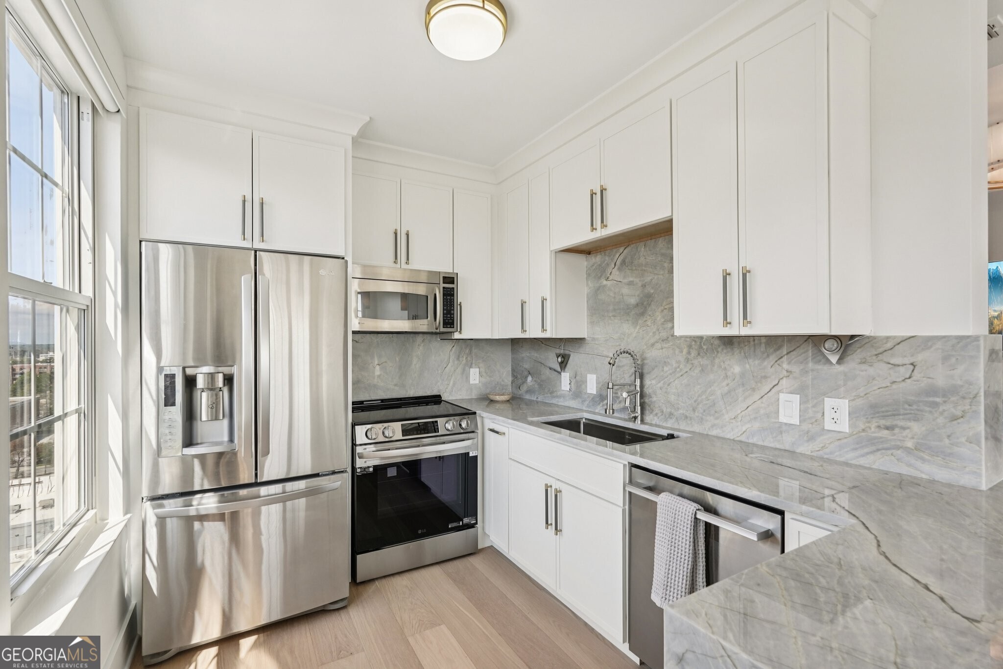 325 E Paces Ferry Road NE # 1608