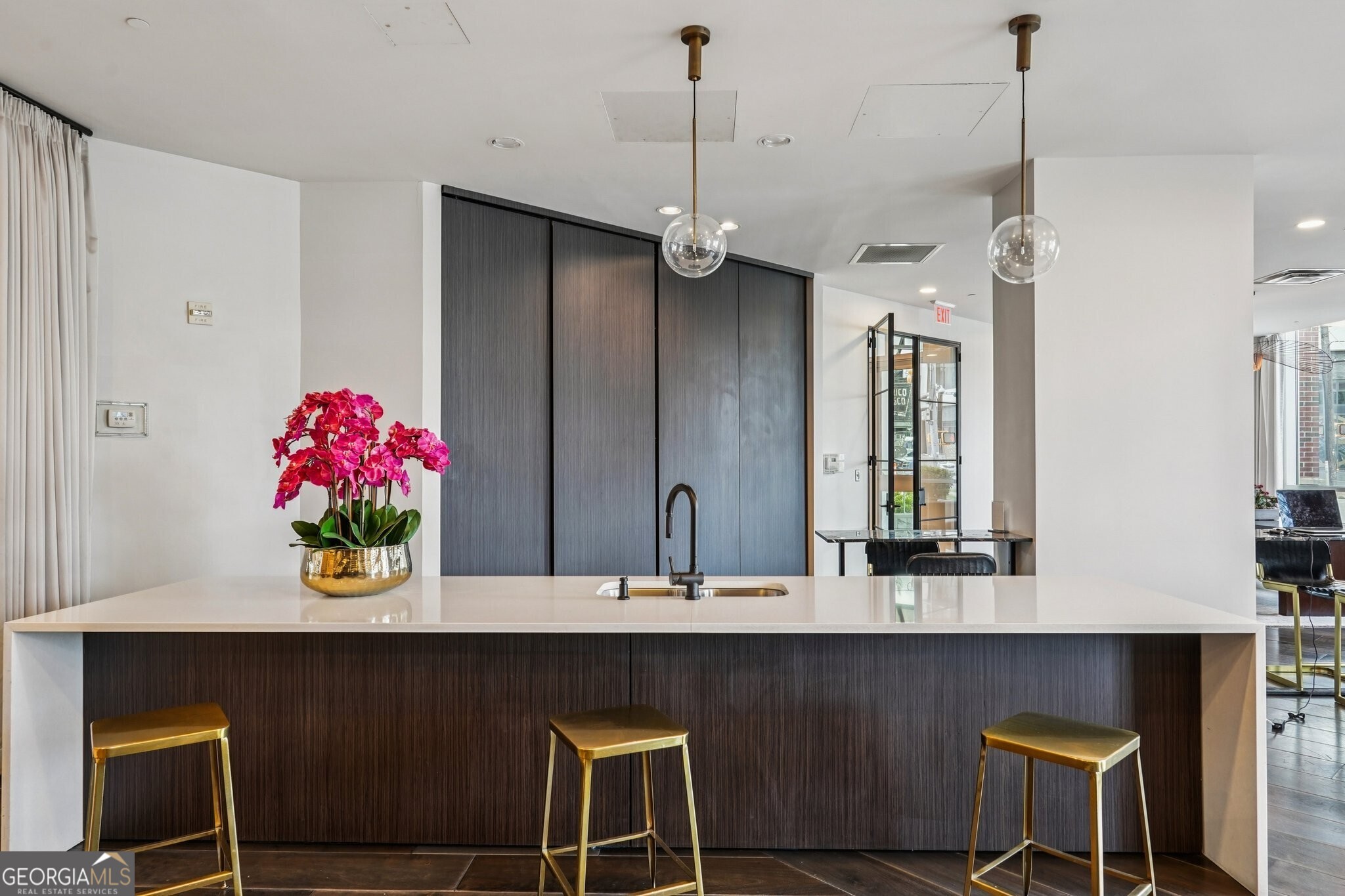 325 E Paces Ferry Road NE # 1608