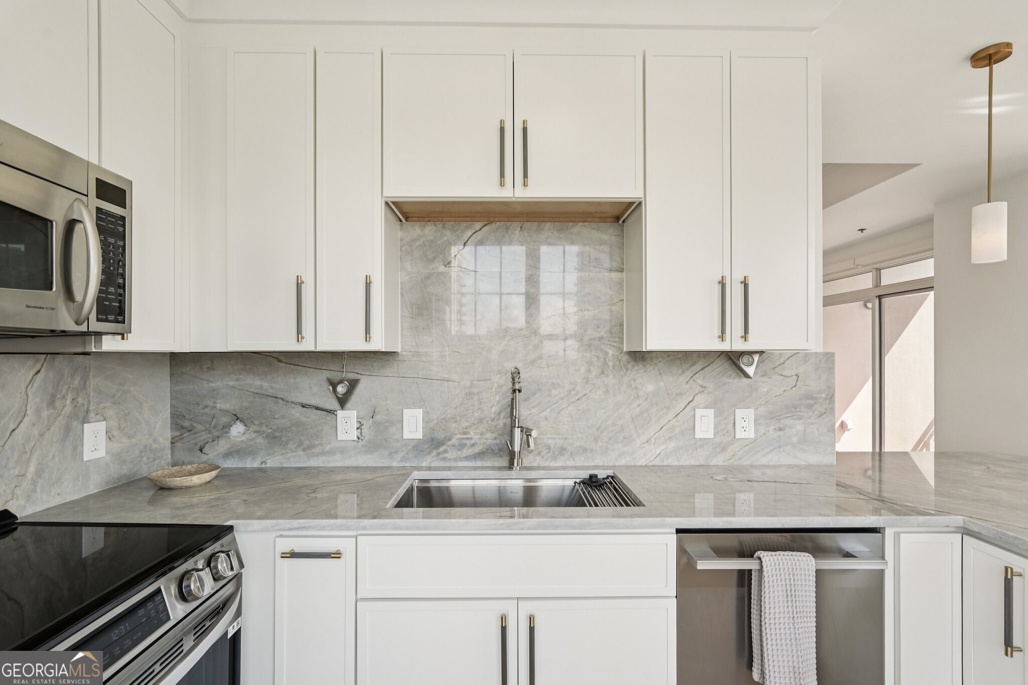 325 E Paces Ferry Road NE # 1608