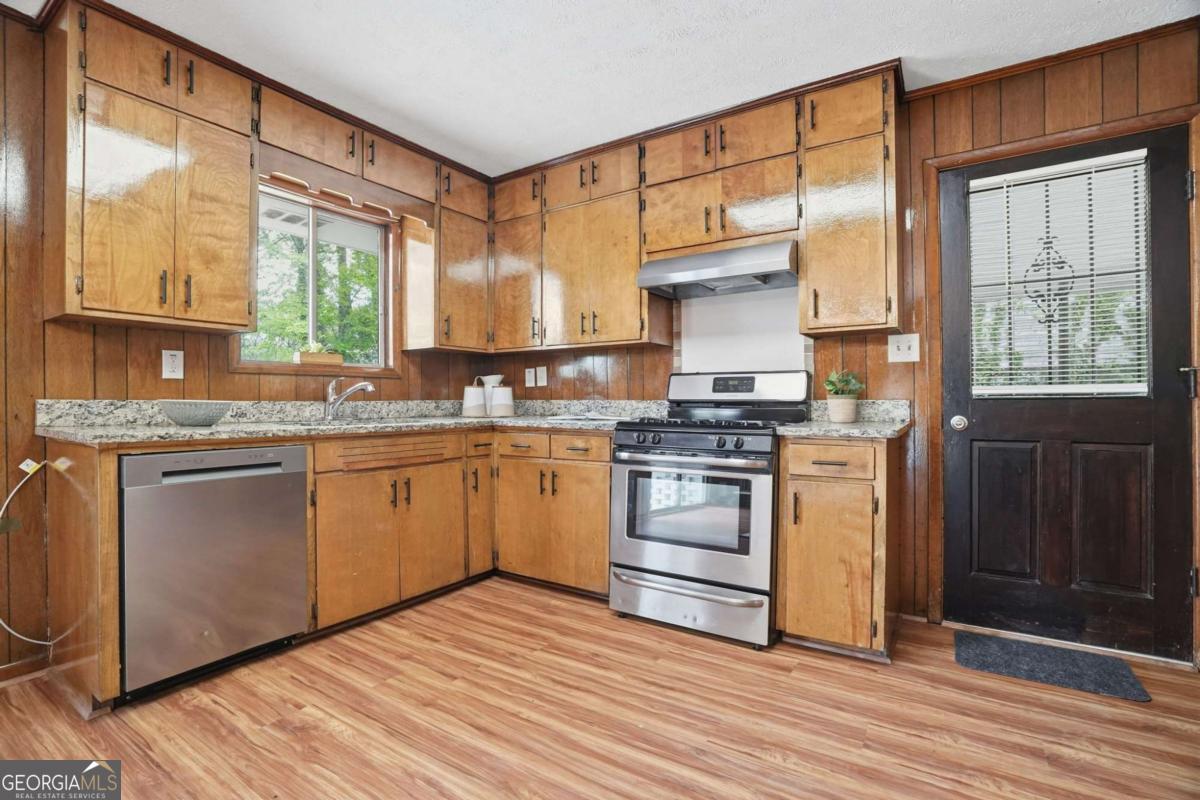 1143 Creekdale Drive