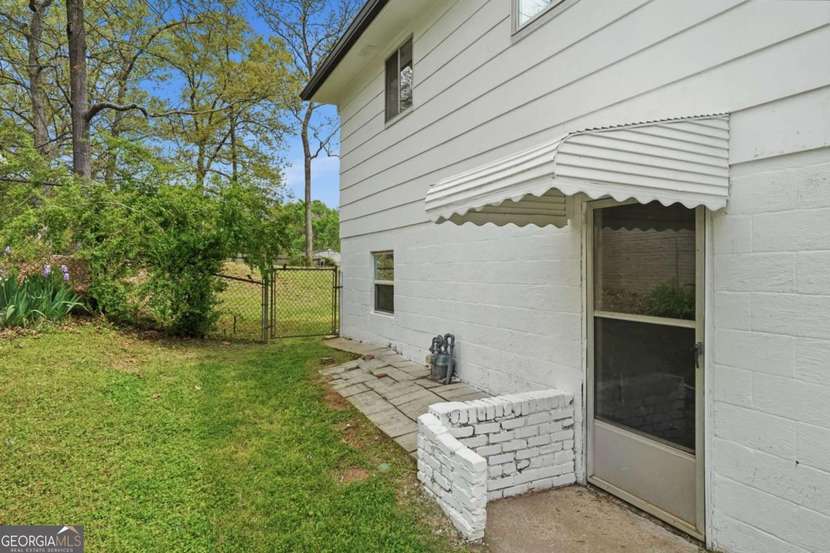 1143 Creekdale Drive