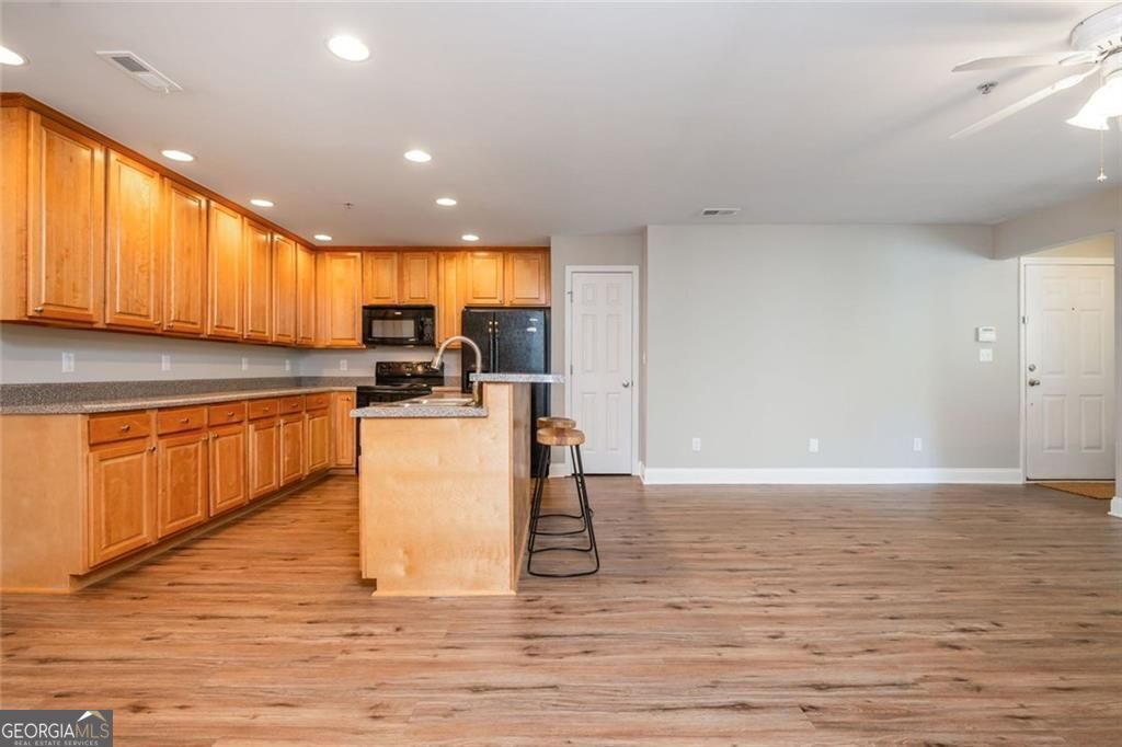 208 Madison Lane SE # 208