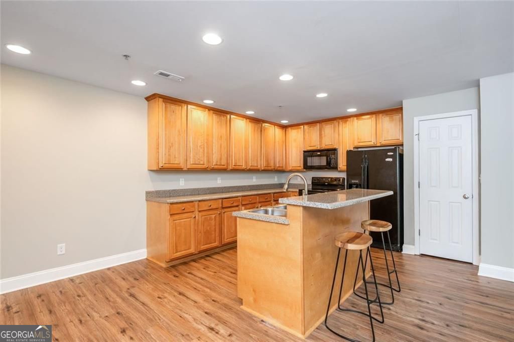 208 Madison Lane SE # 208