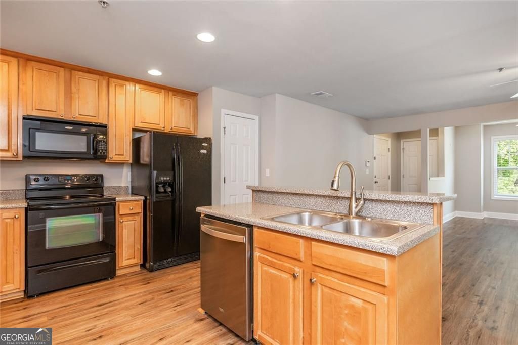 208 Madison Lane SE # 208