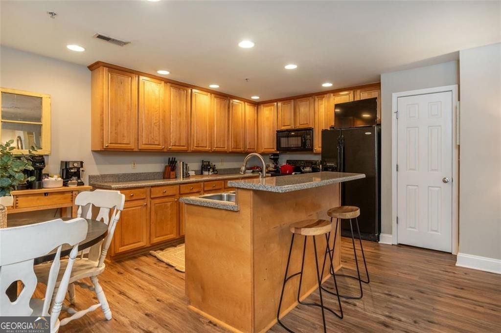 208 Madison Lane SE # 208