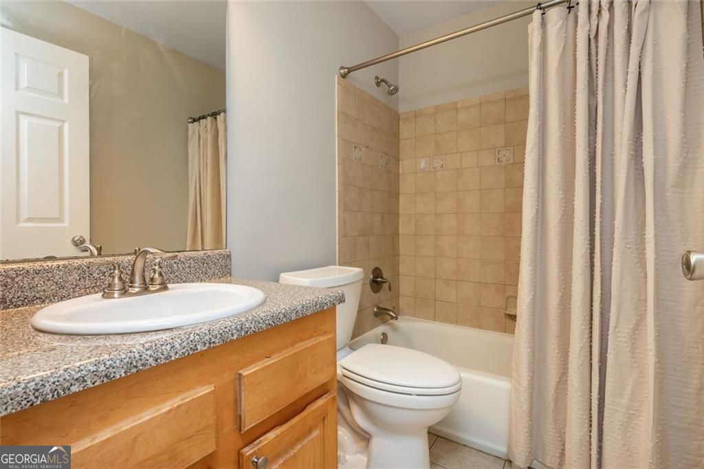 208 Madison Lane SE # 208