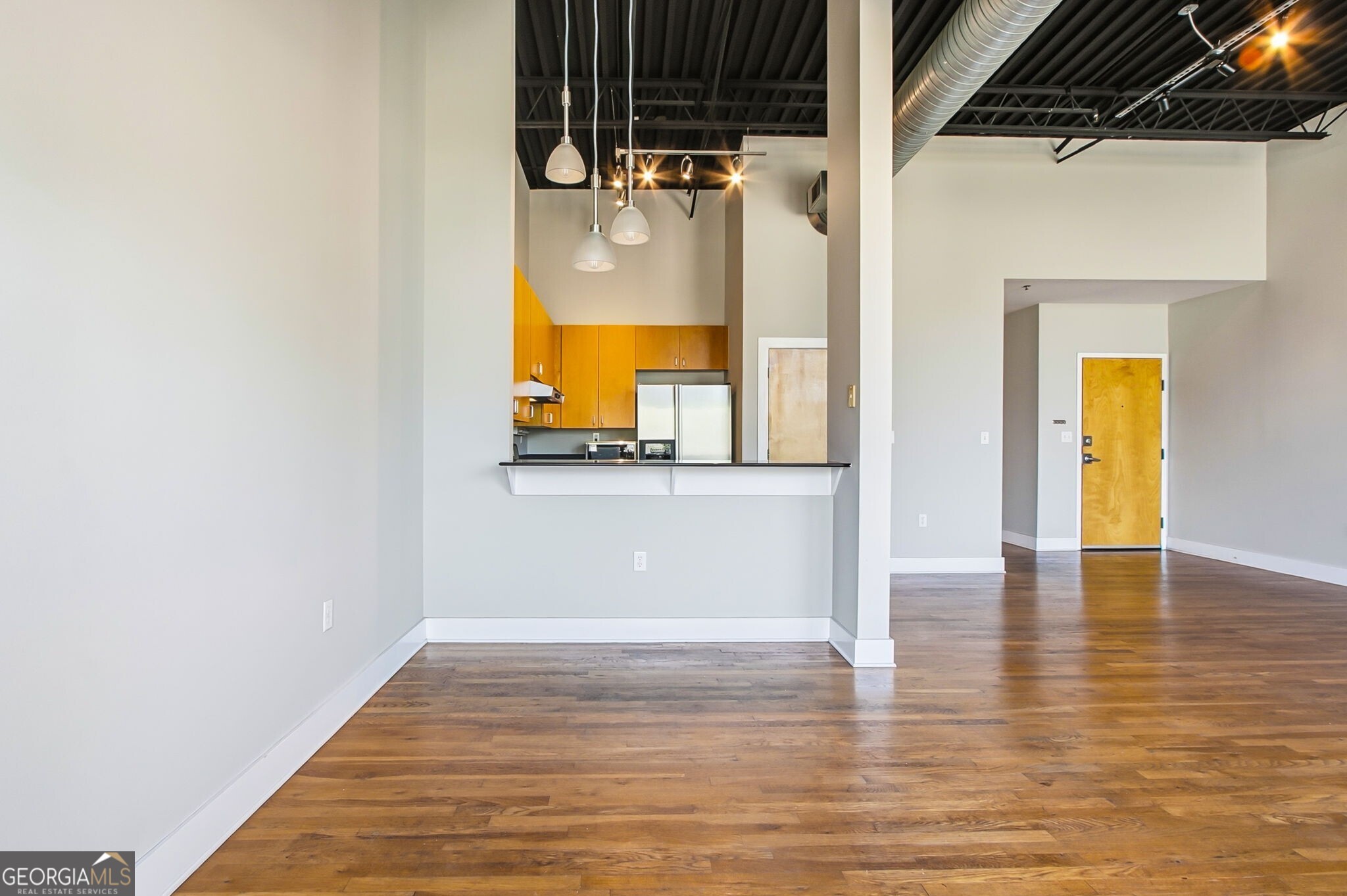 15 Waddell Street NE # 303