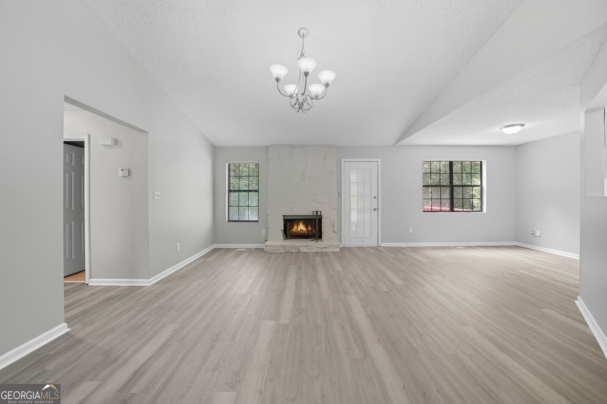 109 Mayflower Circle