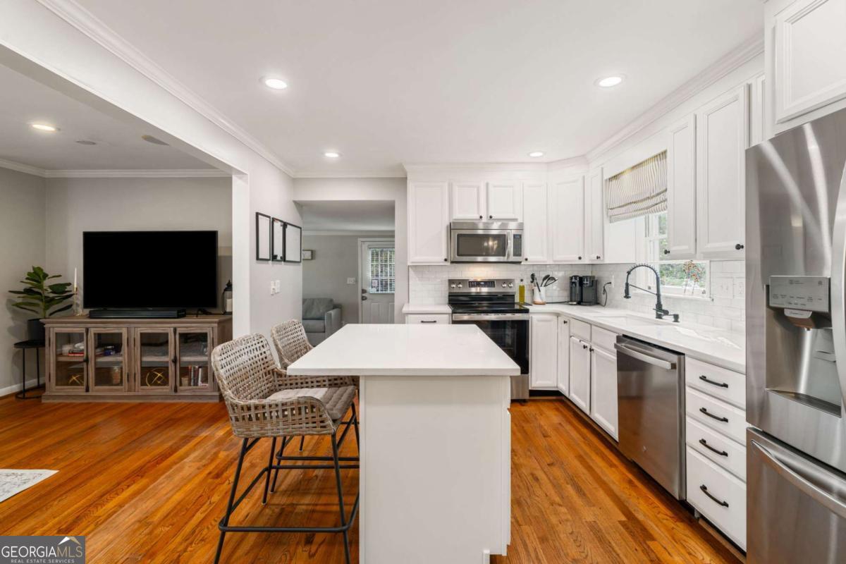 2693 Drew Valley Road NE