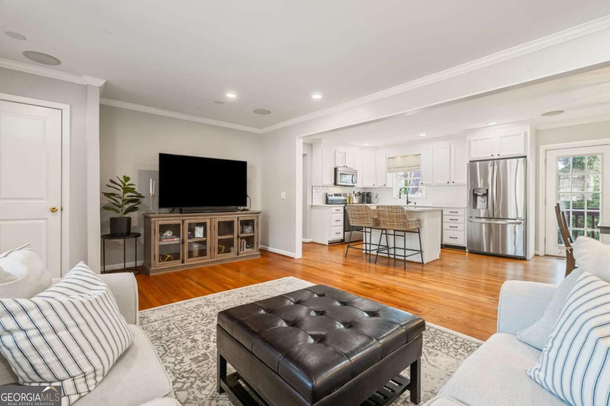 2693 Drew Valley Road NE