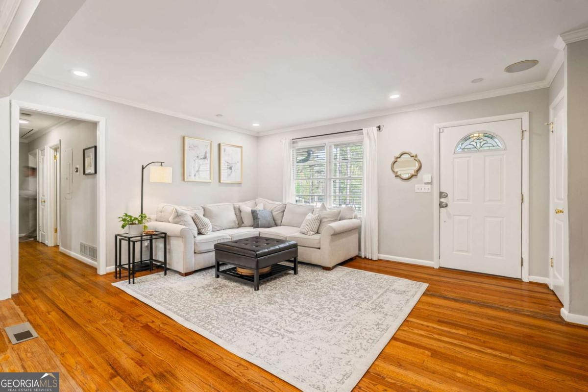 2693 Drew Valley Road NE