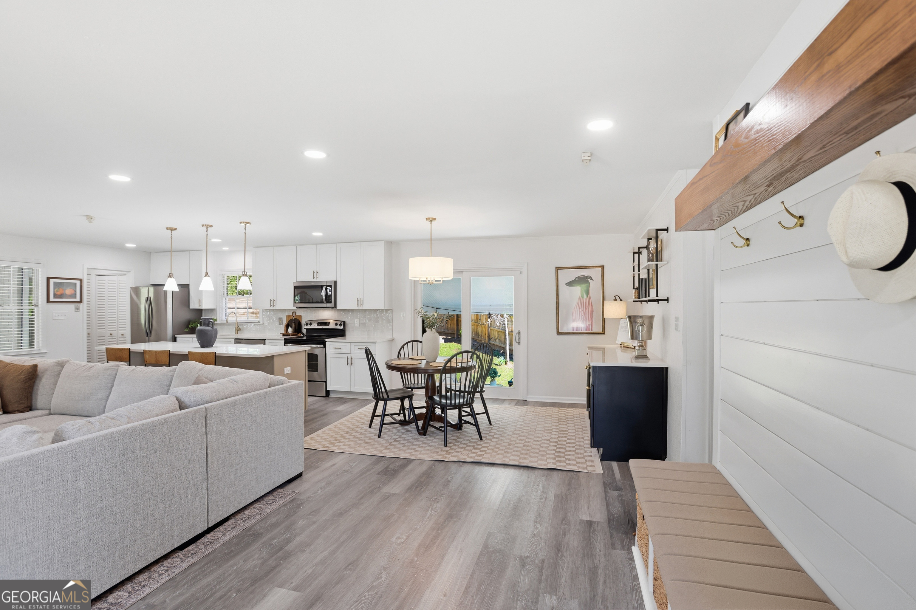 119 Deerwood Circle SE