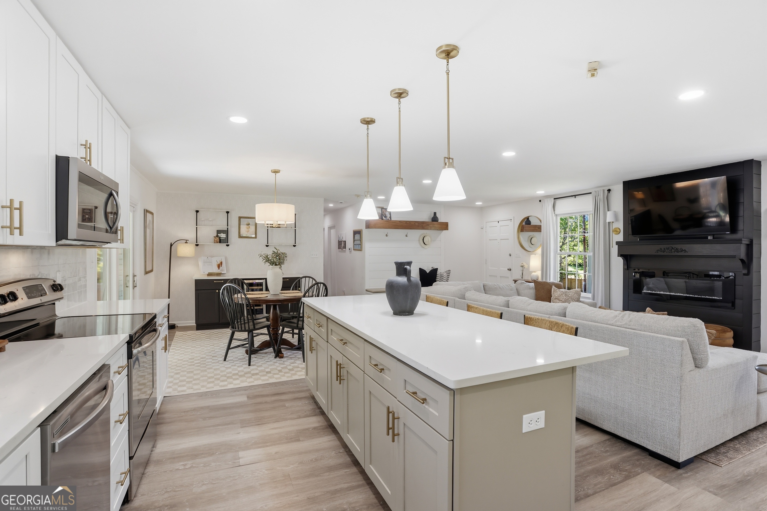 119 Deerwood Circle SE