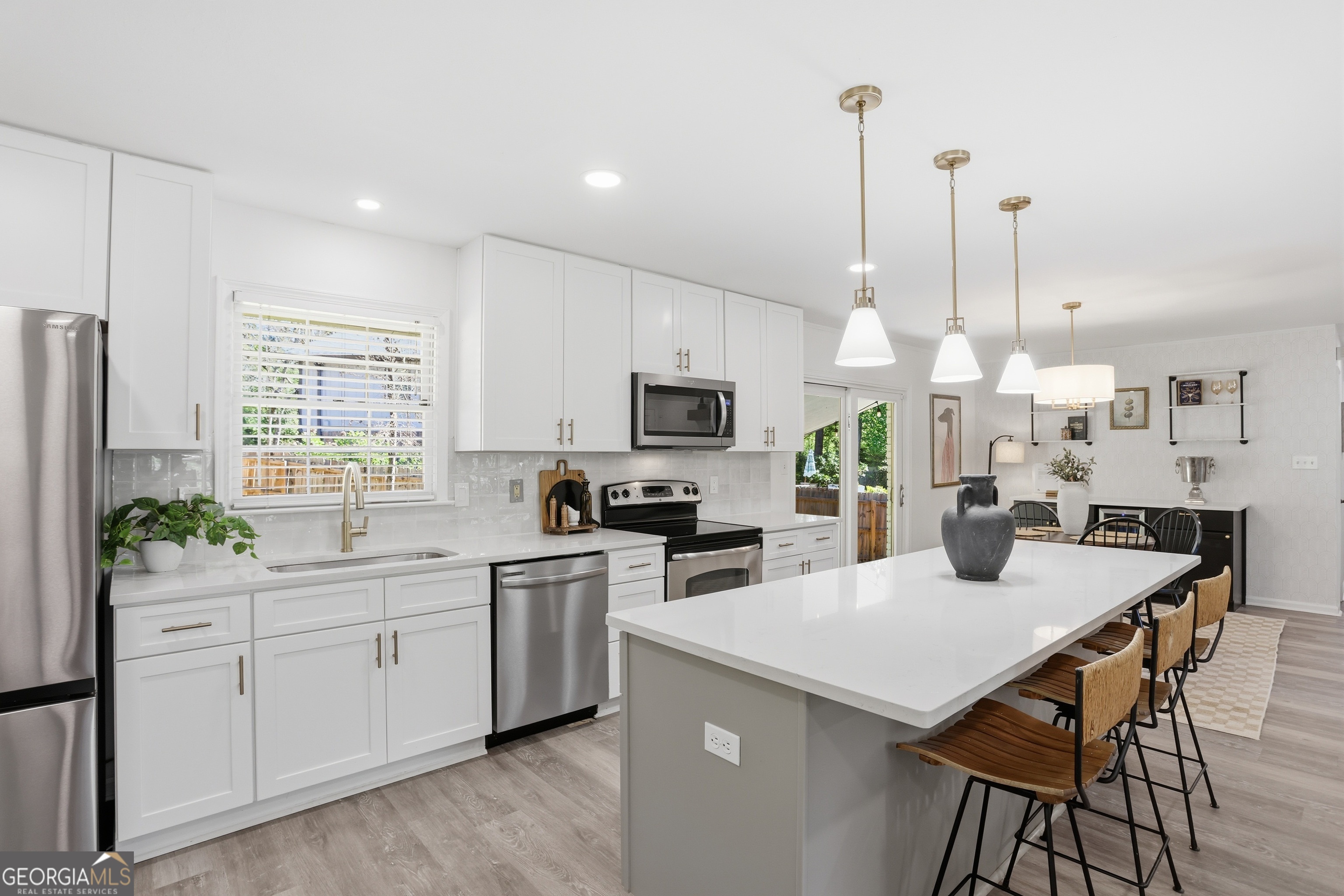 119 Deerwood Circle SE