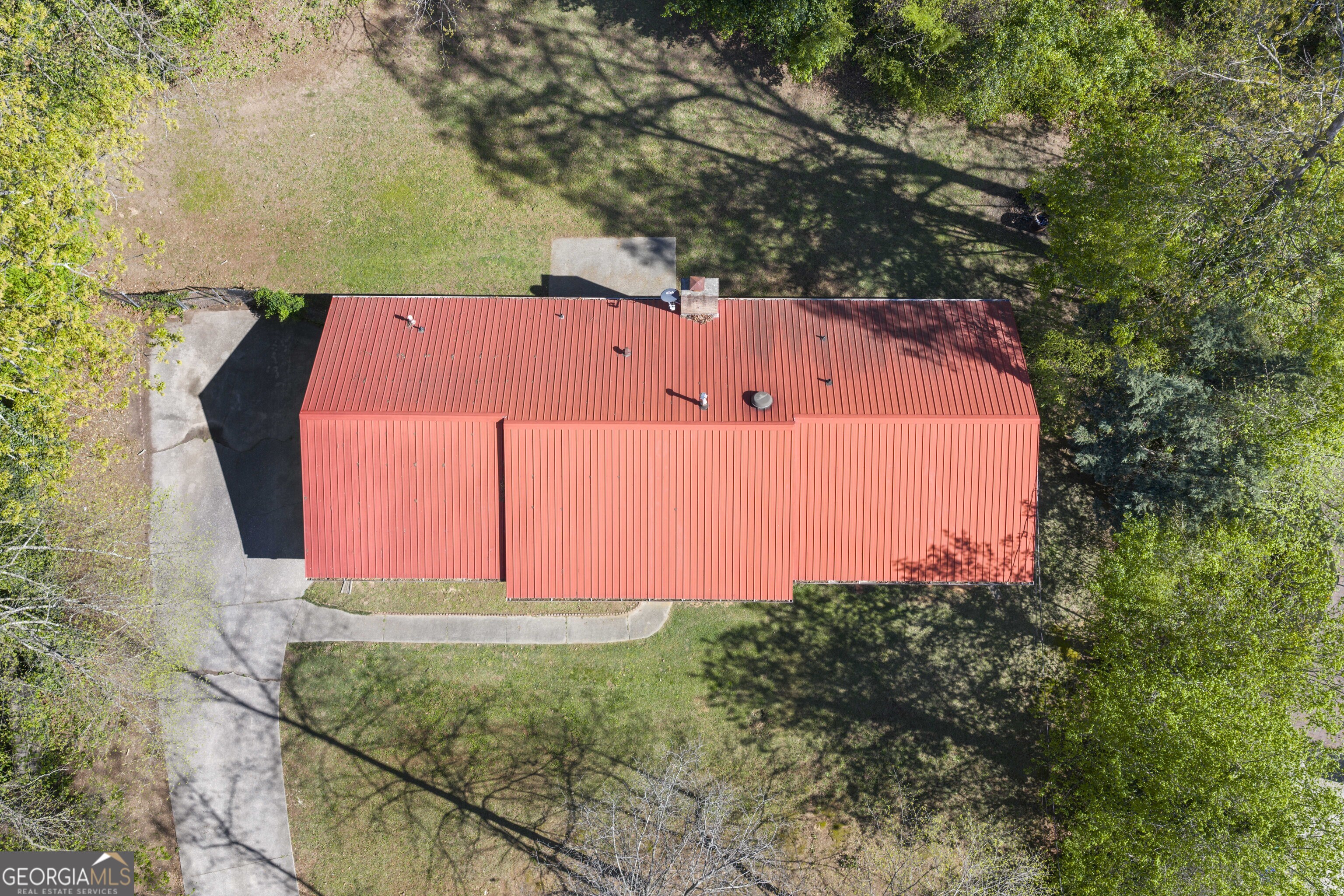 1745 Oak Ridge Way