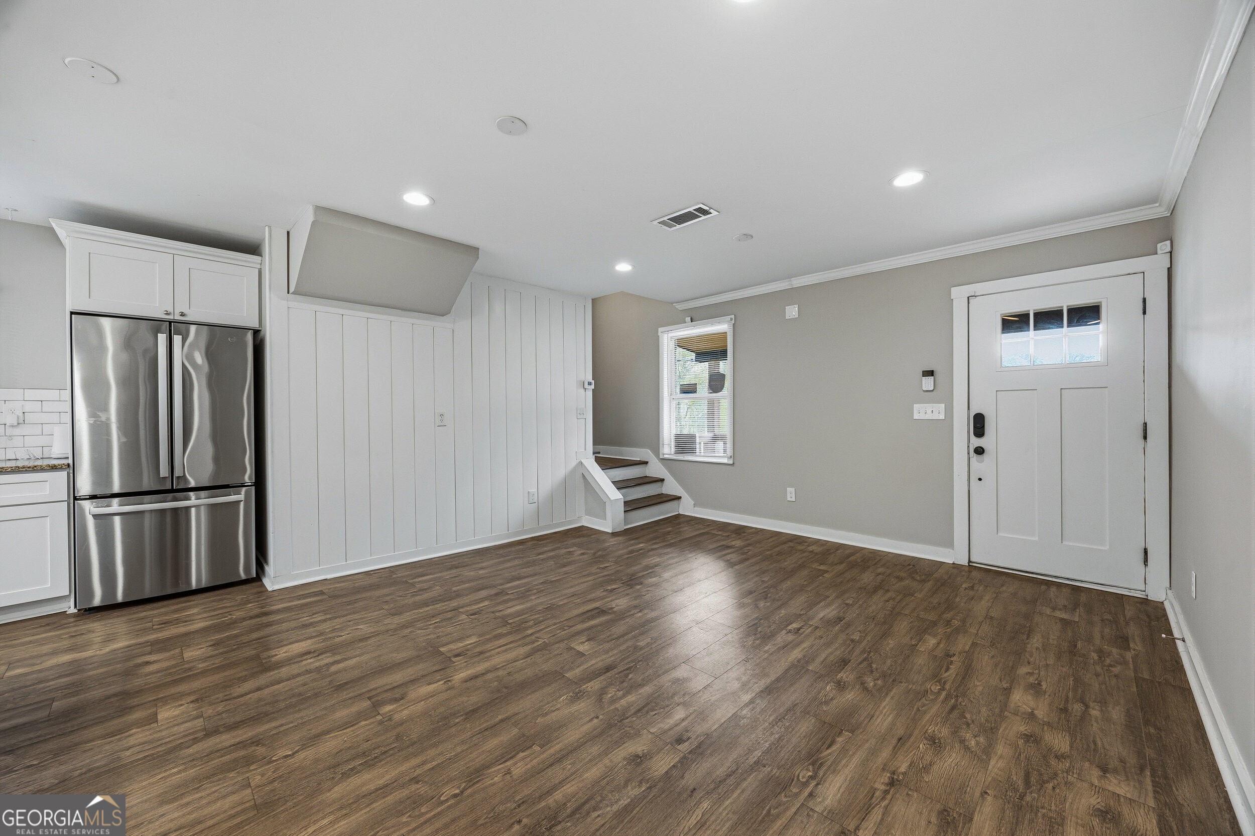 2455 Lynn Iris Drive