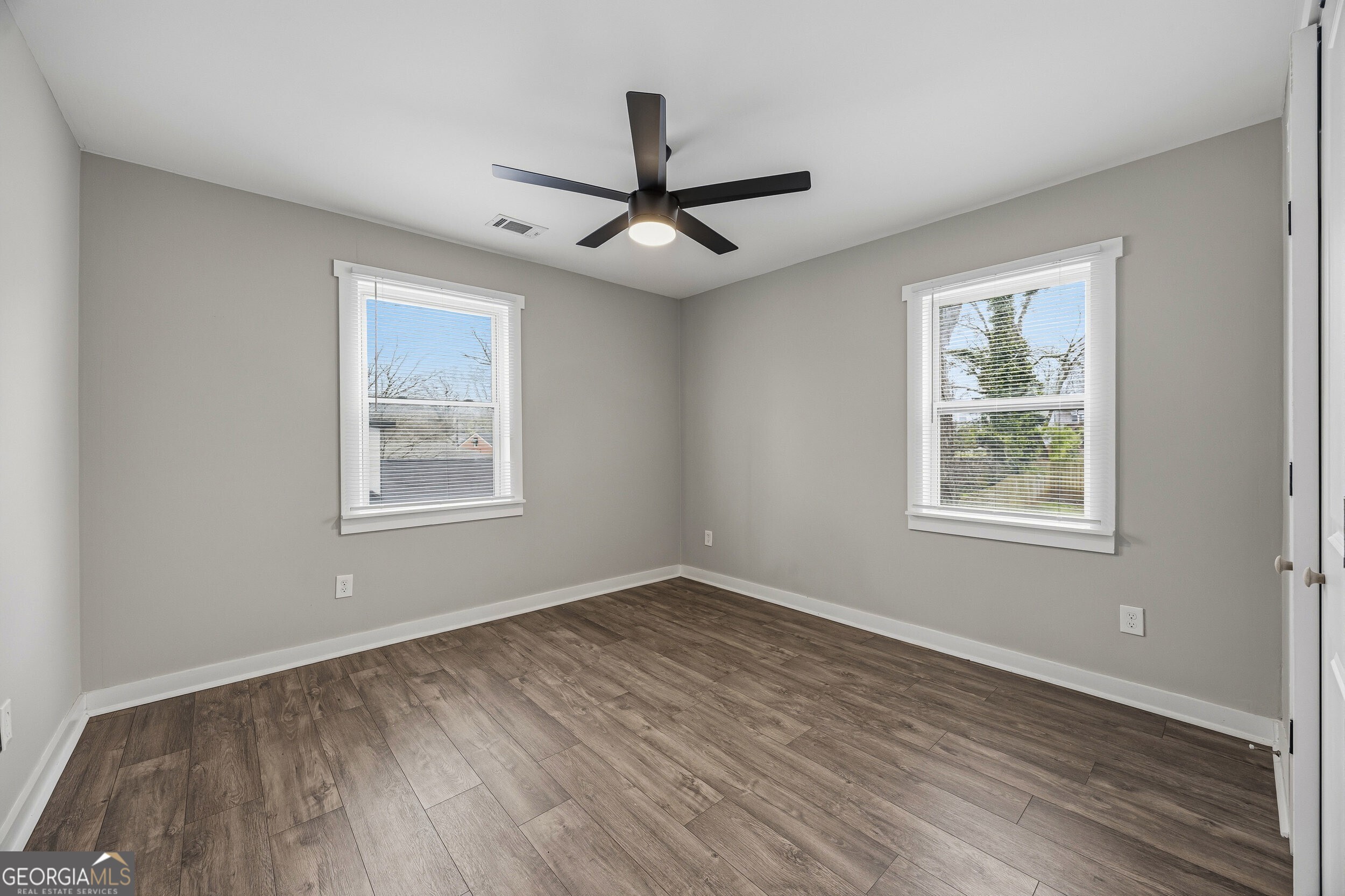 2455 Lynn Iris Drive