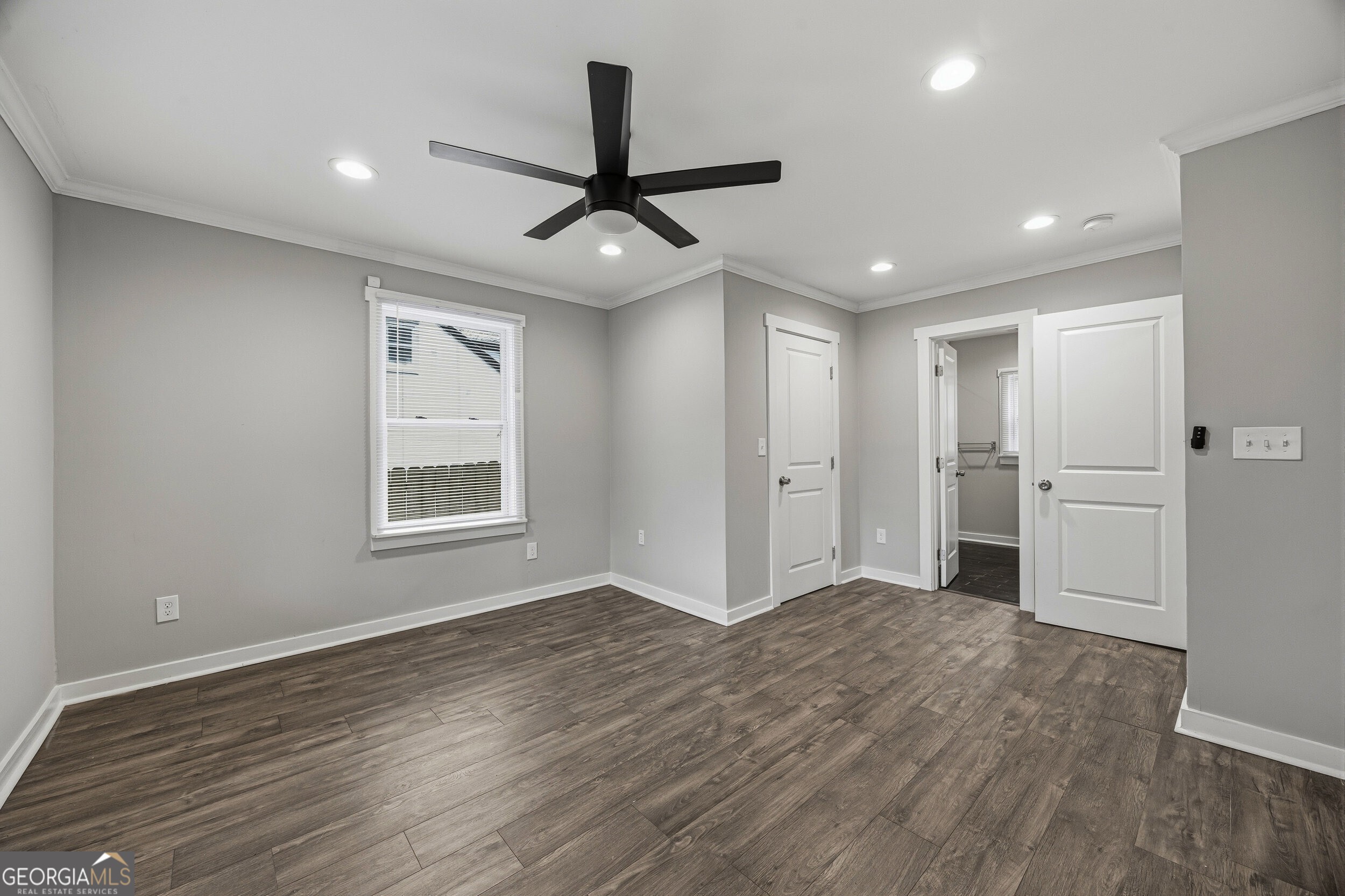 2455 Lynn Iris Drive
