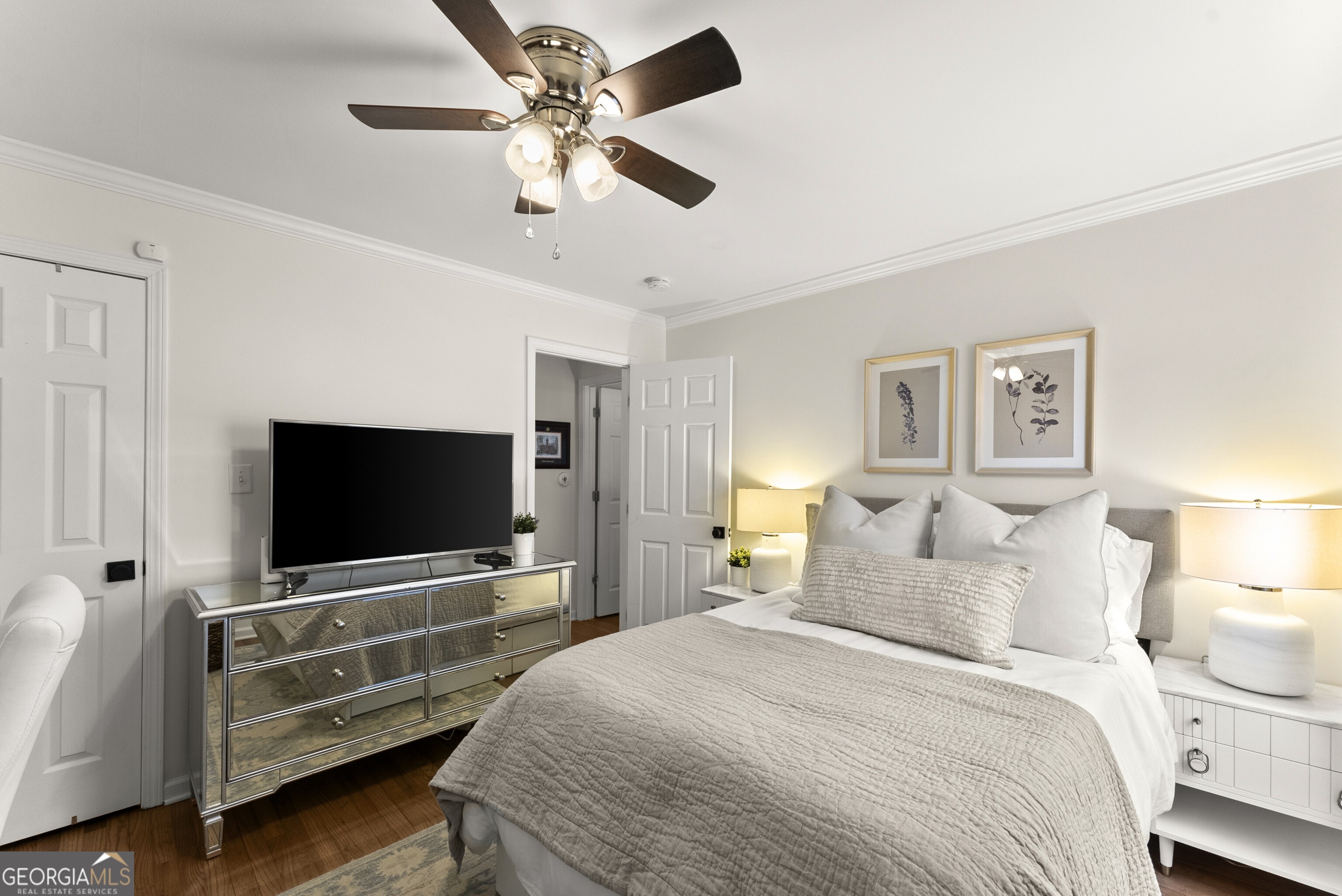 738 Woodson Street SE