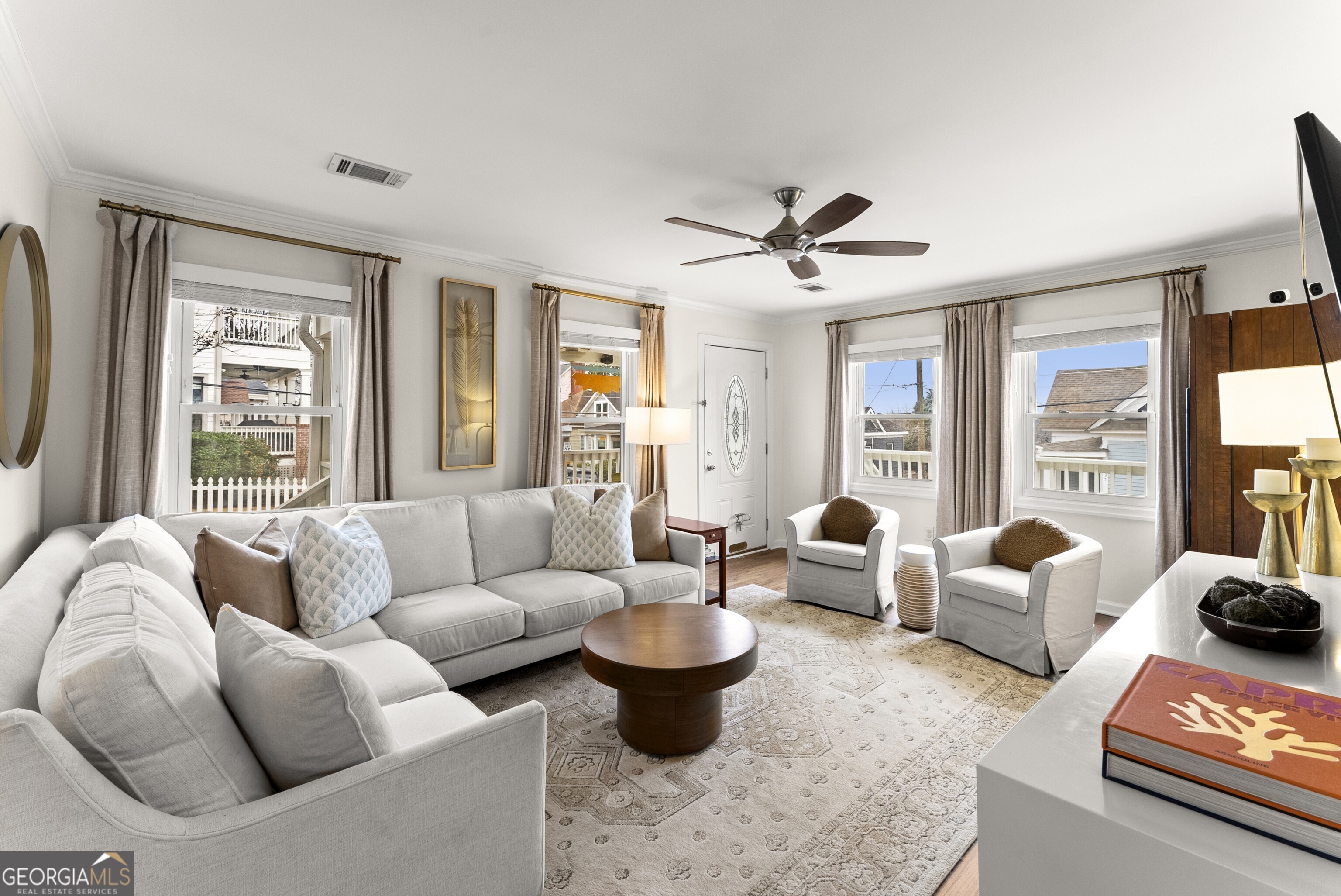 738 Woodson Street SE