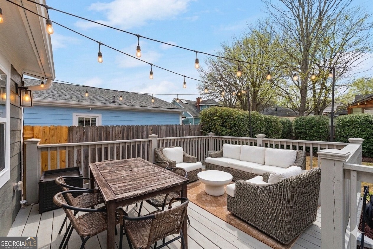 738 Woodson Street SE