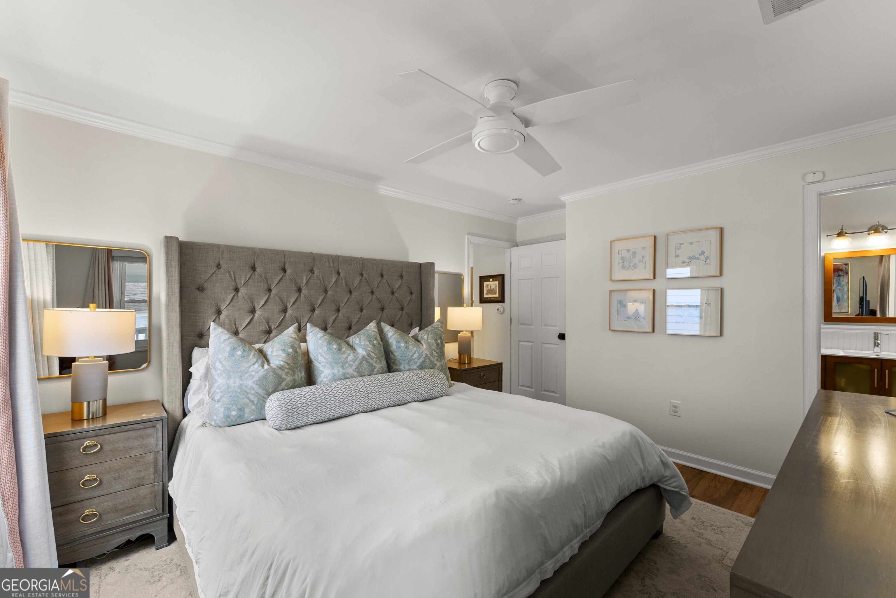 738 Woodson Street SE