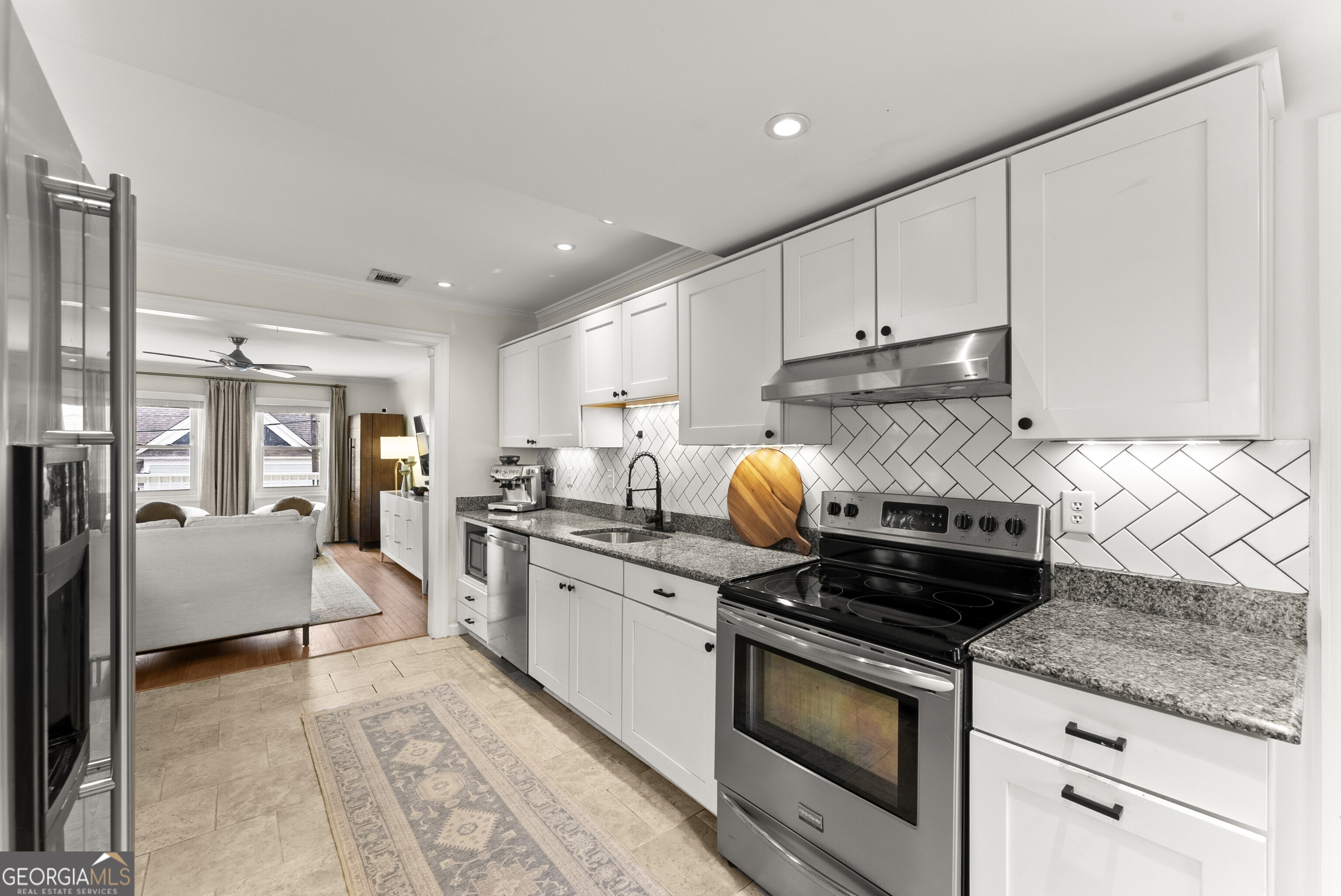 738 Woodson Street SE