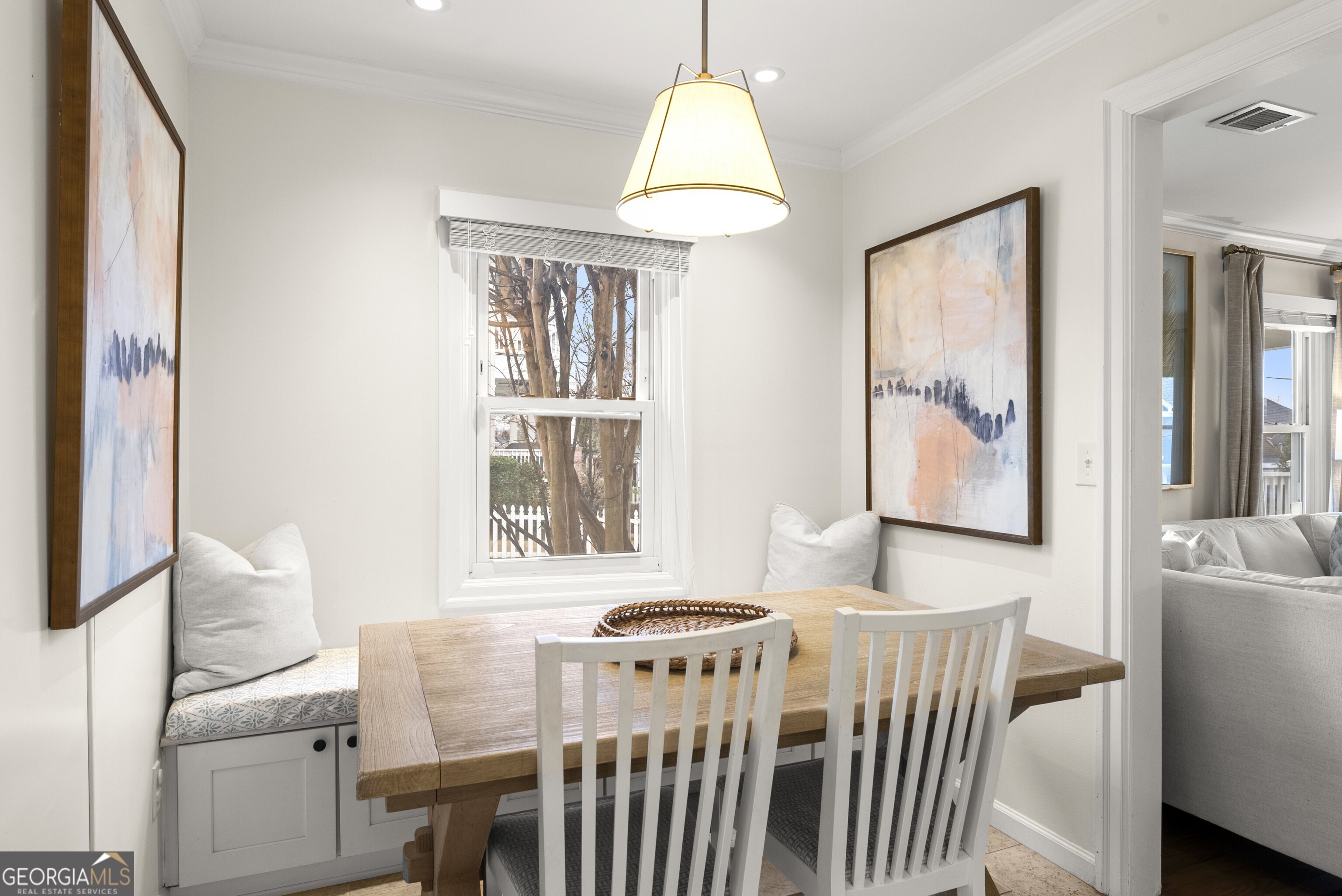 738 Woodson Street SE