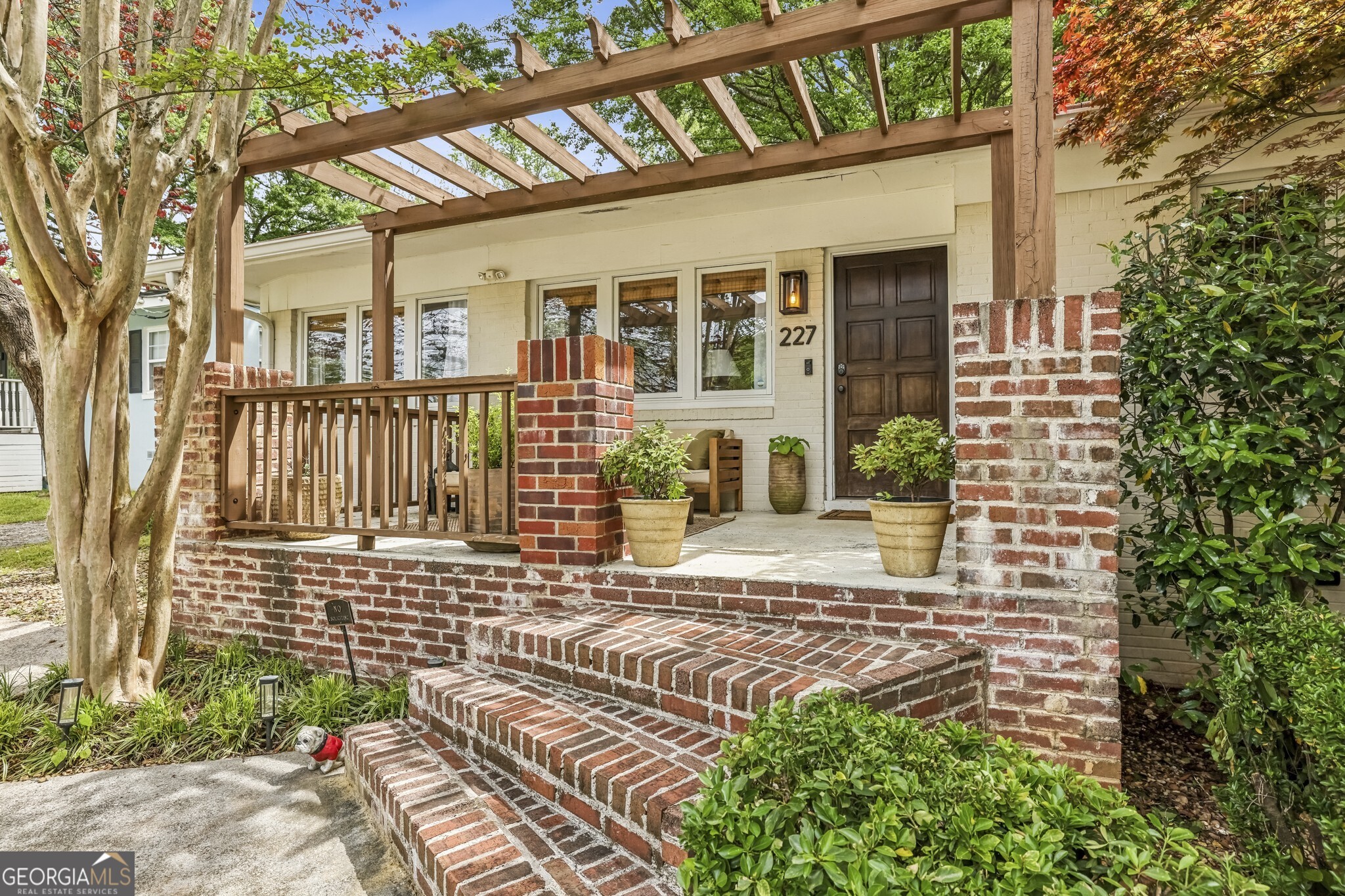 227 Murray Hill Avenue NE