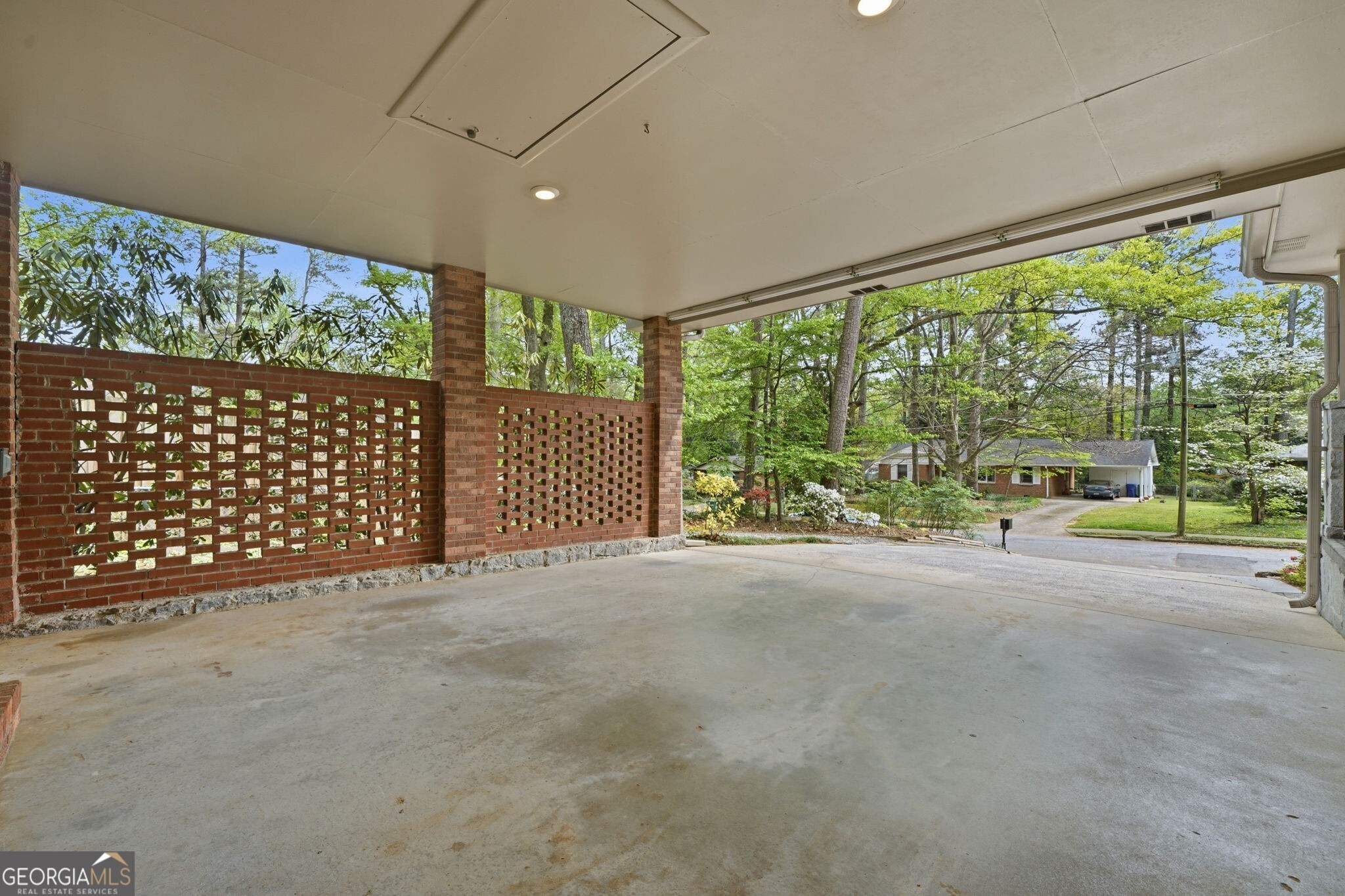 1193 Blueberry Trail