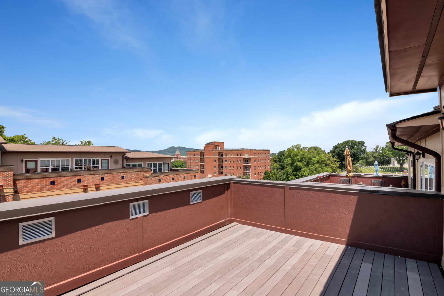 58 Emerson Hill Square