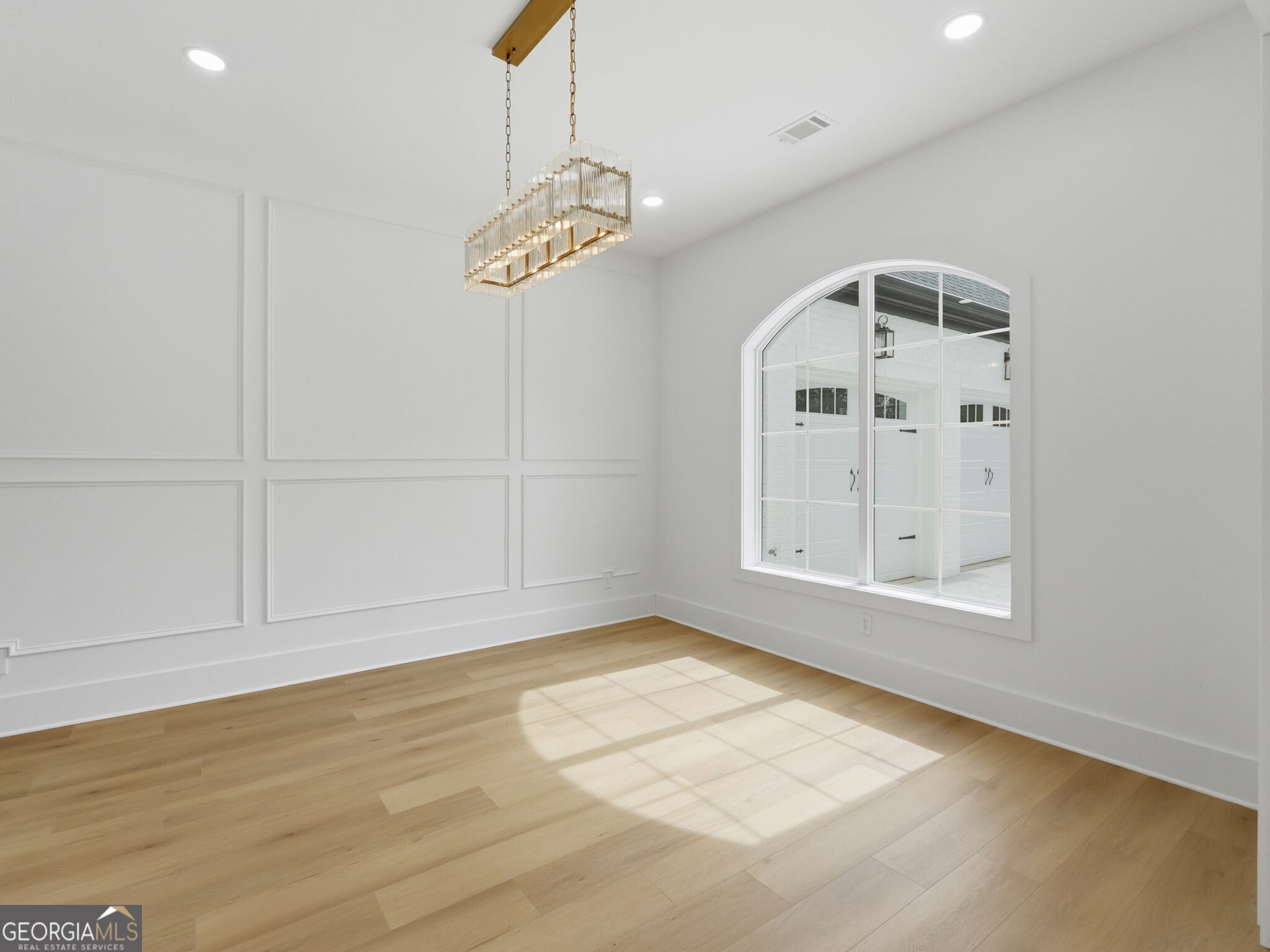 606 Talmadge Lane