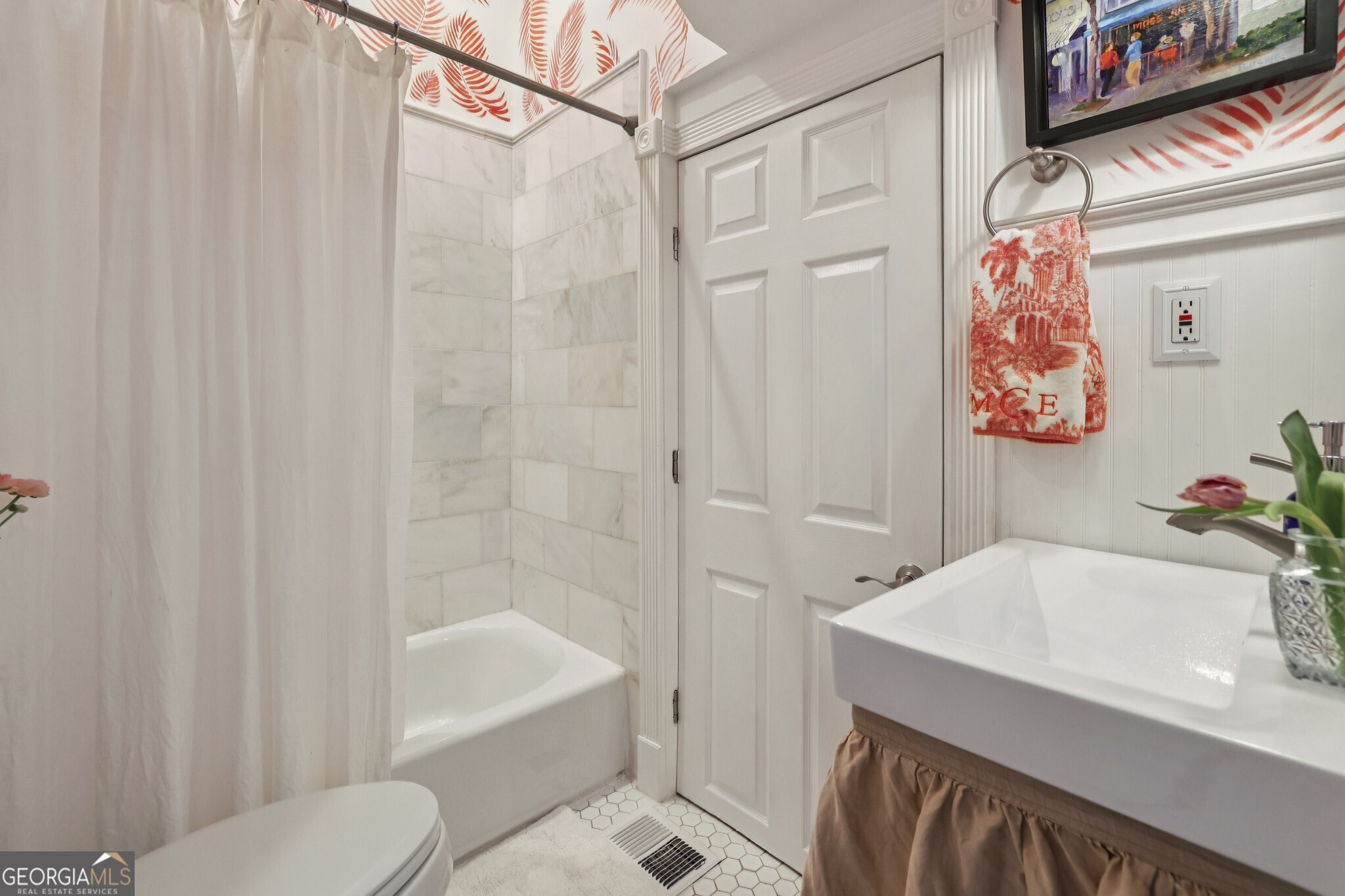 309 Pavillion Street SE