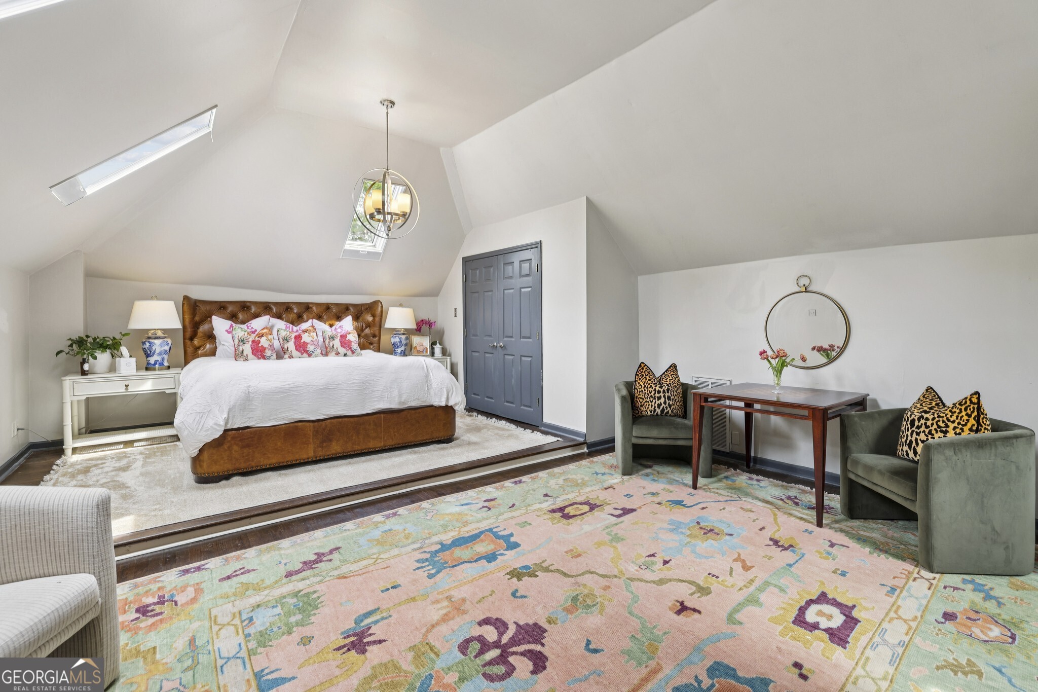 309 Pavillion Street SE