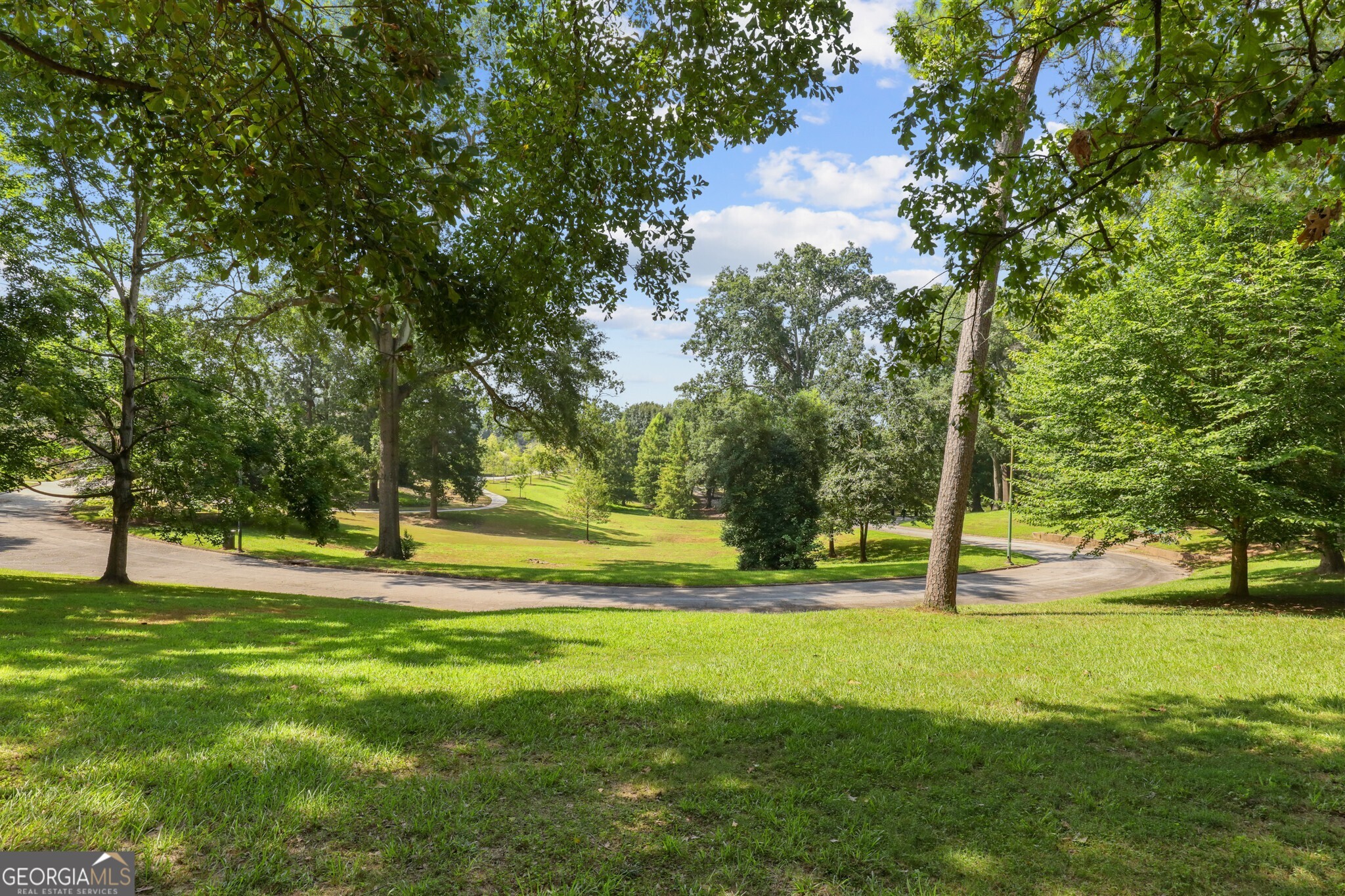 309 Pavillion Street SE