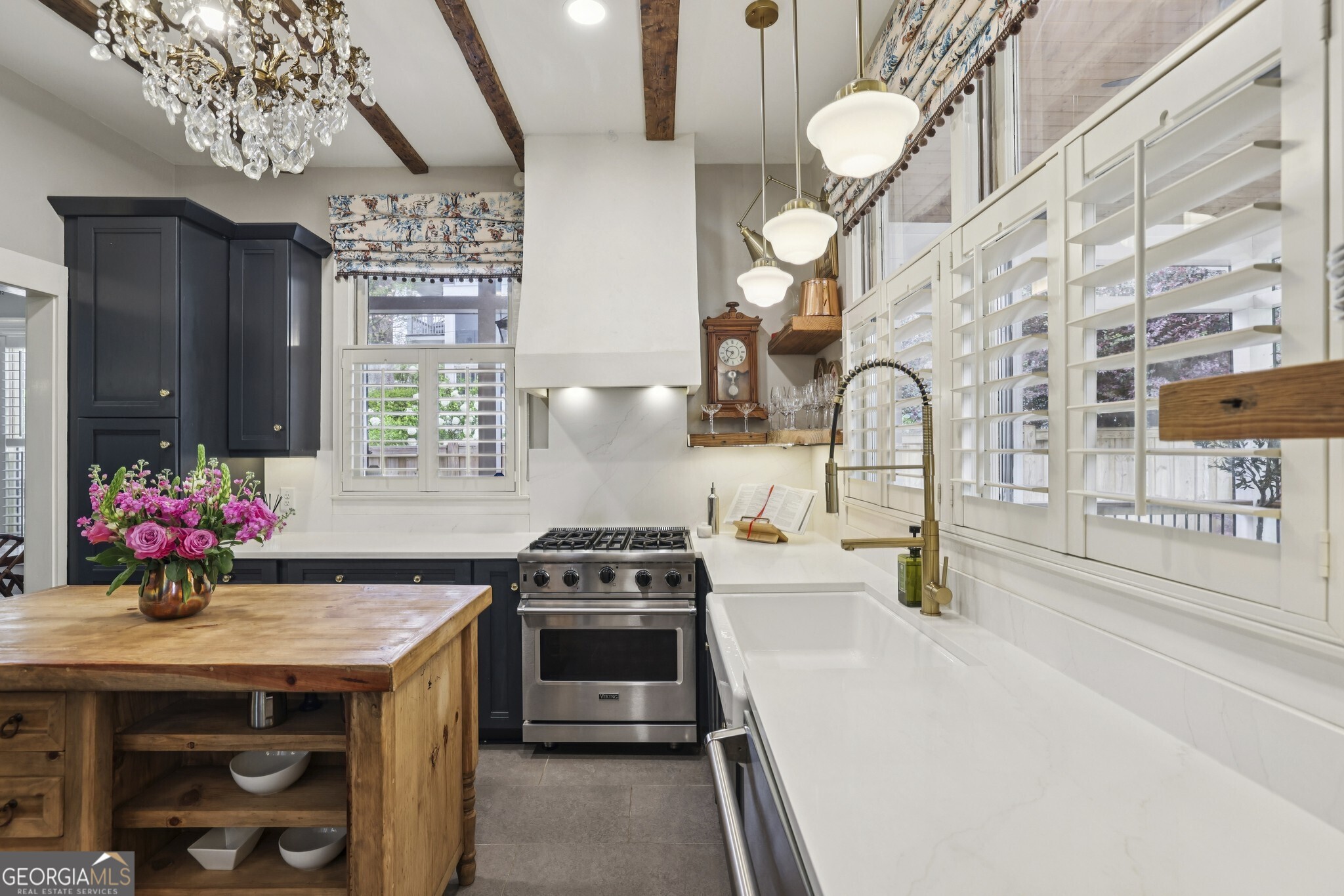 309 Pavillion Street SE