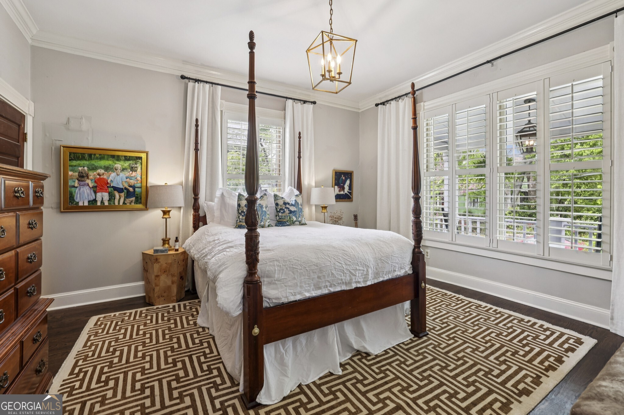 309 Pavillion Street SE