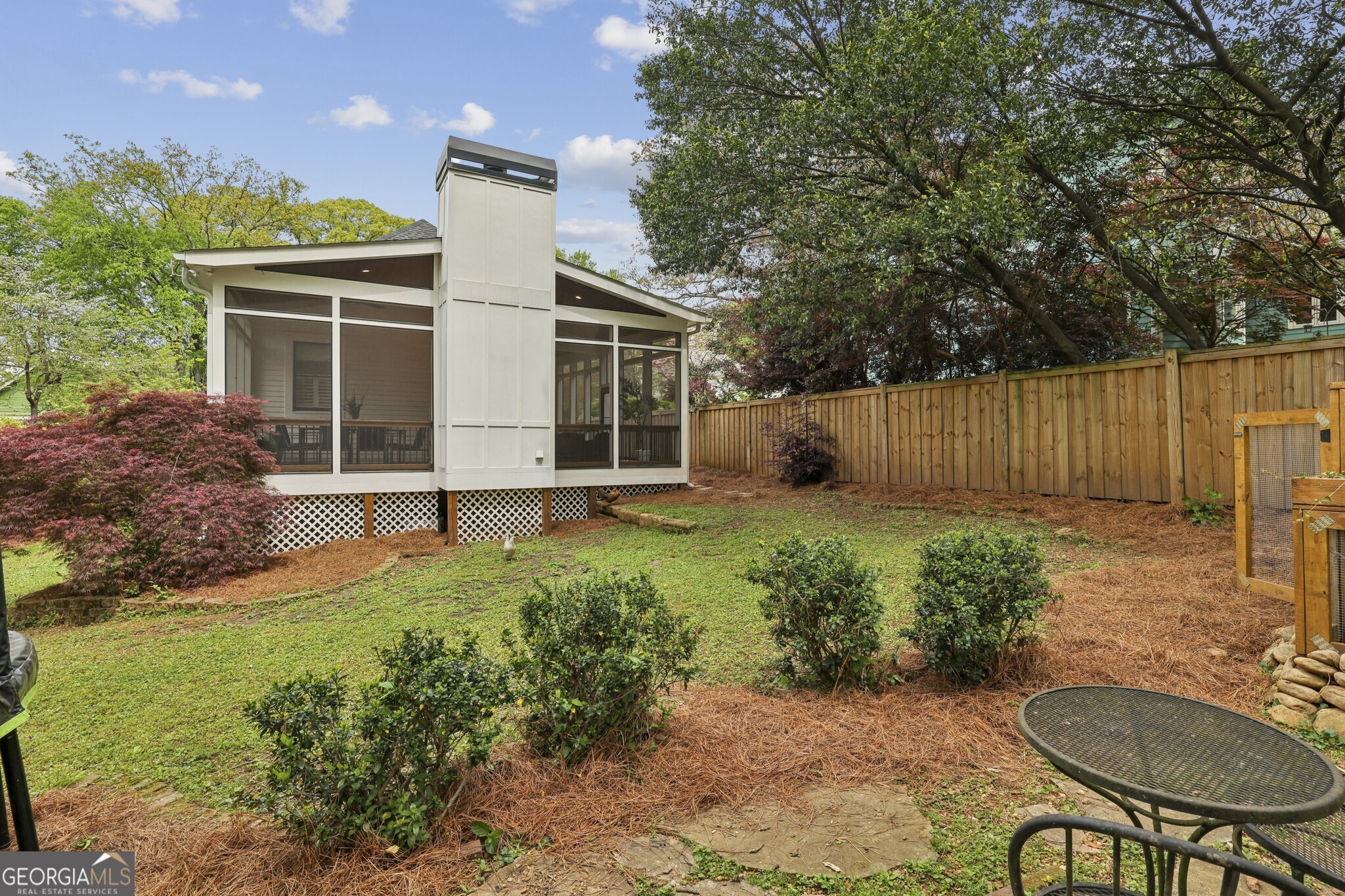 309 Pavillion Street SE