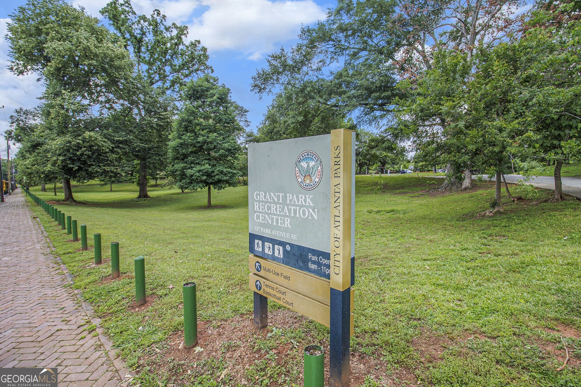 309 Pavillion Street SE