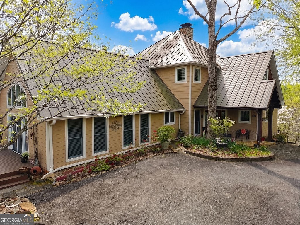 120 Bear Den Road