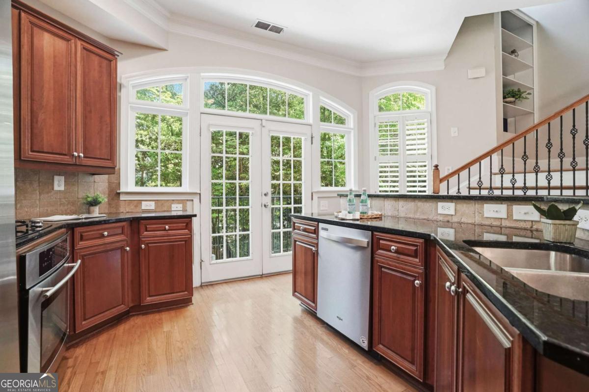 782 Clifton Heights Lane NE