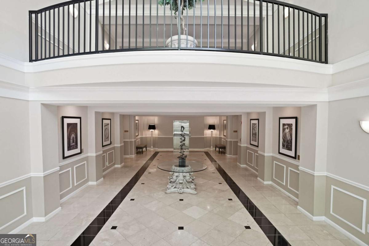 3047 Lenox Road # 2203