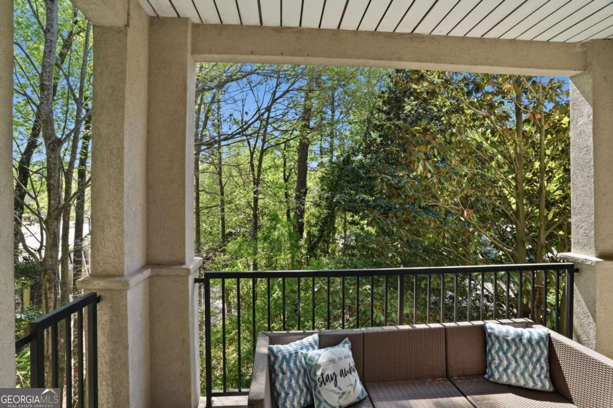 3047 Lenox Road # 2203