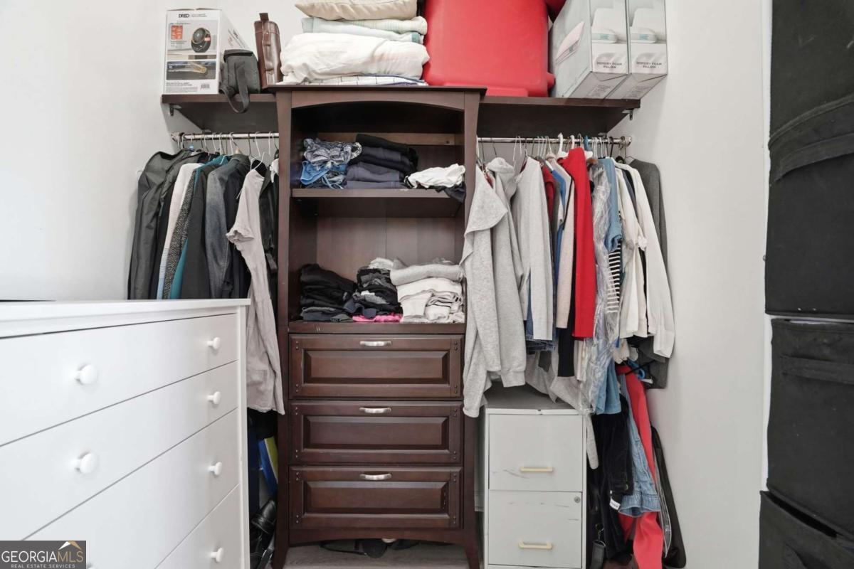 3047 Lenox Road # 2203