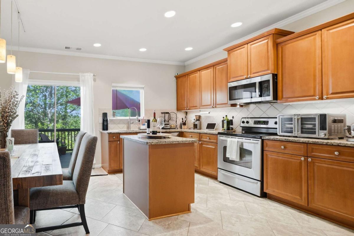 1129 Liberty Parkway NW